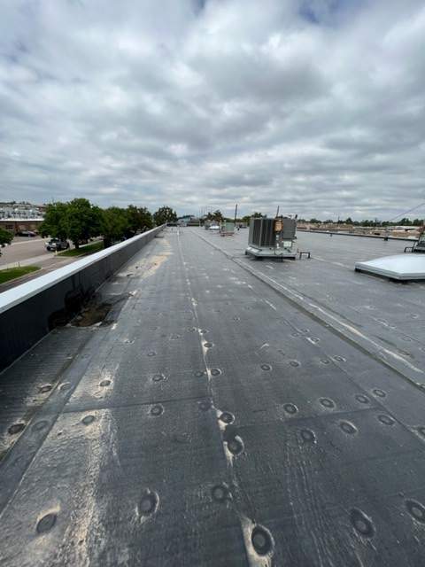 Commercial Roofing Installation using MuleHide EPDM .60 - BLACK by A to Z Roofing