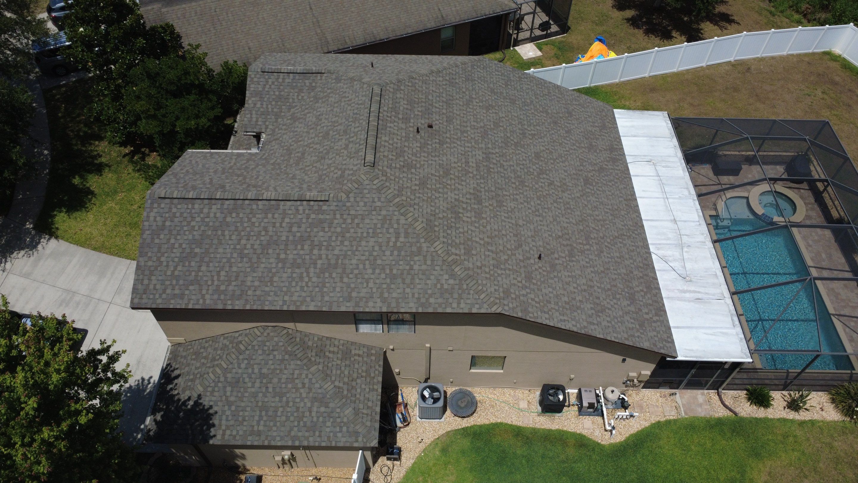 Roof Replacement in Valrico, FL by Steadfast Roofing