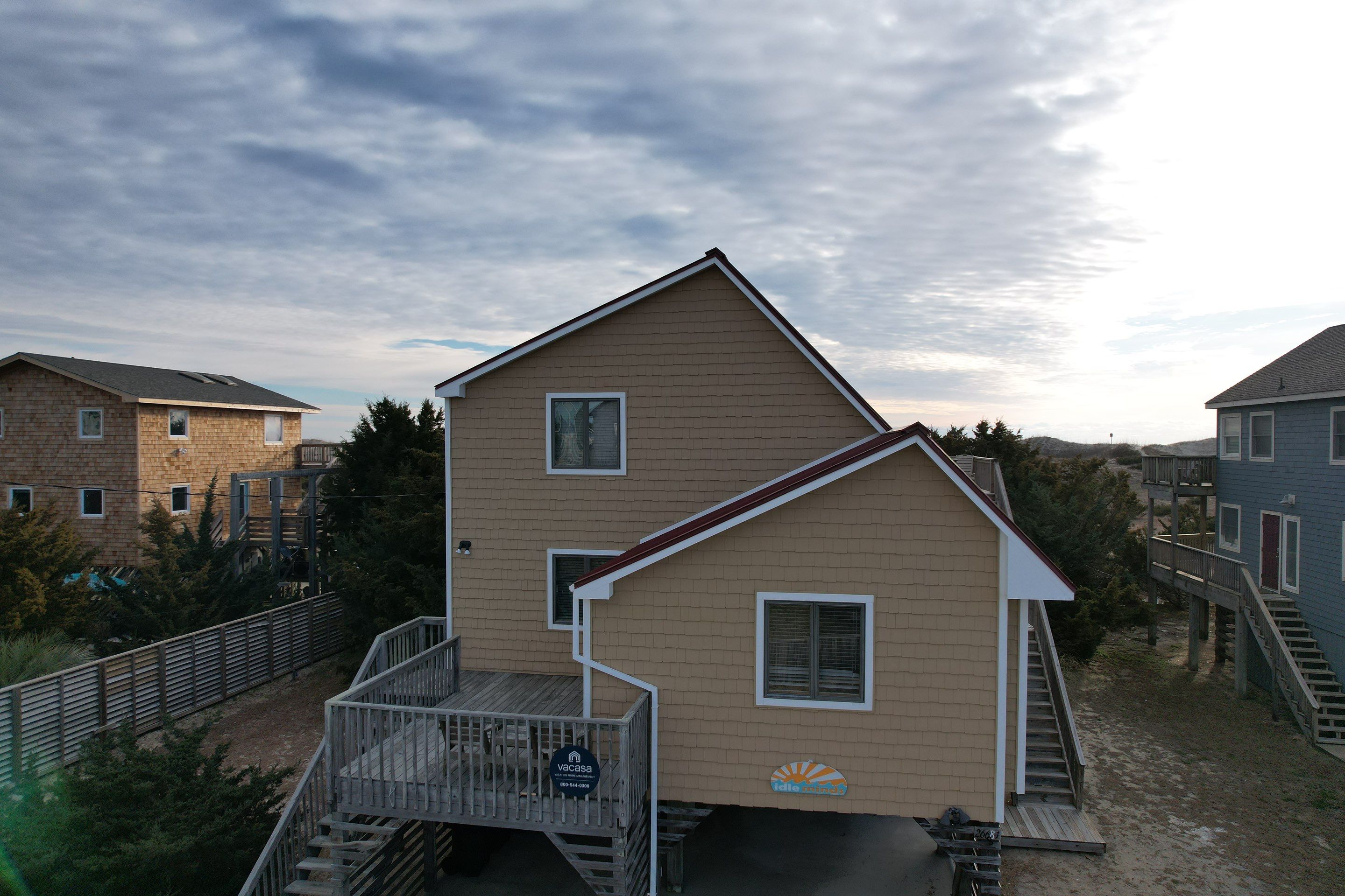 Siding Replacement using Certainteed Cedar Impressions by Gallop Roofing & Remodeling, Inc.