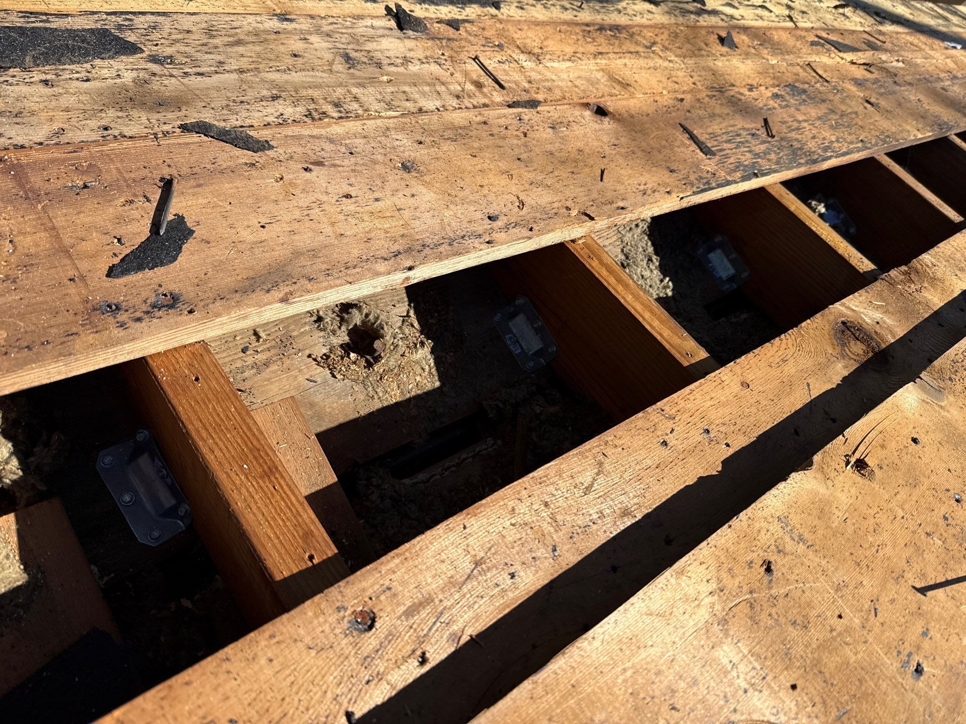 Project in St. Petersburg 33714 by Mitchell Roofing Company LLC 