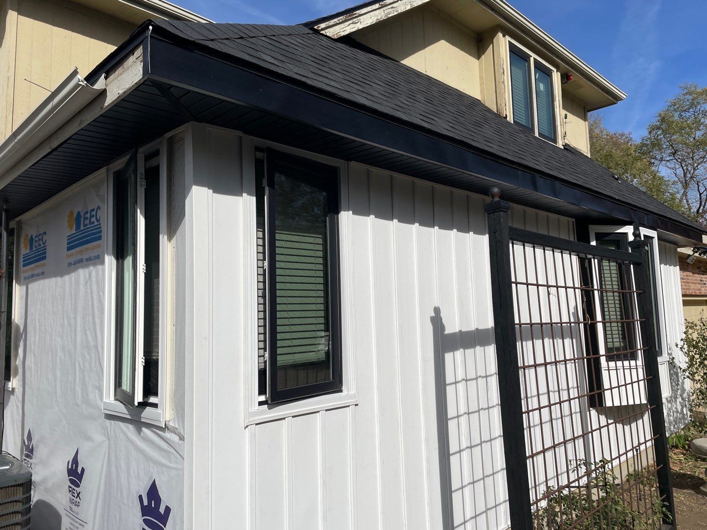 Complete Home Makeover  by EEC  Windows, Siding & Roofing 