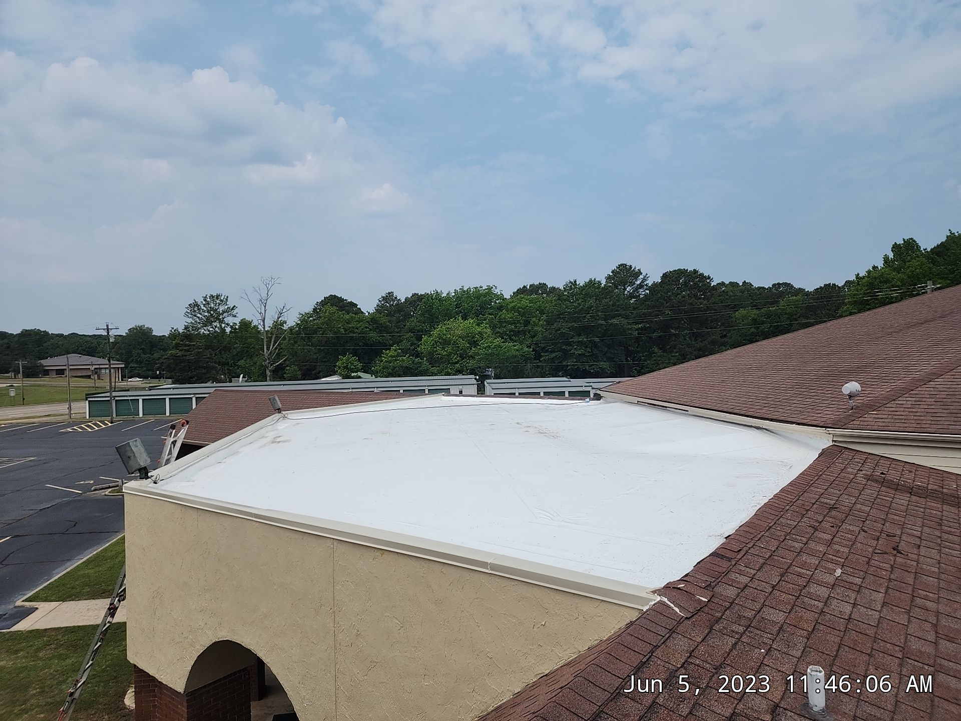 First Assembly of God, De Queen, Arkansas by Hostetler Roofing
