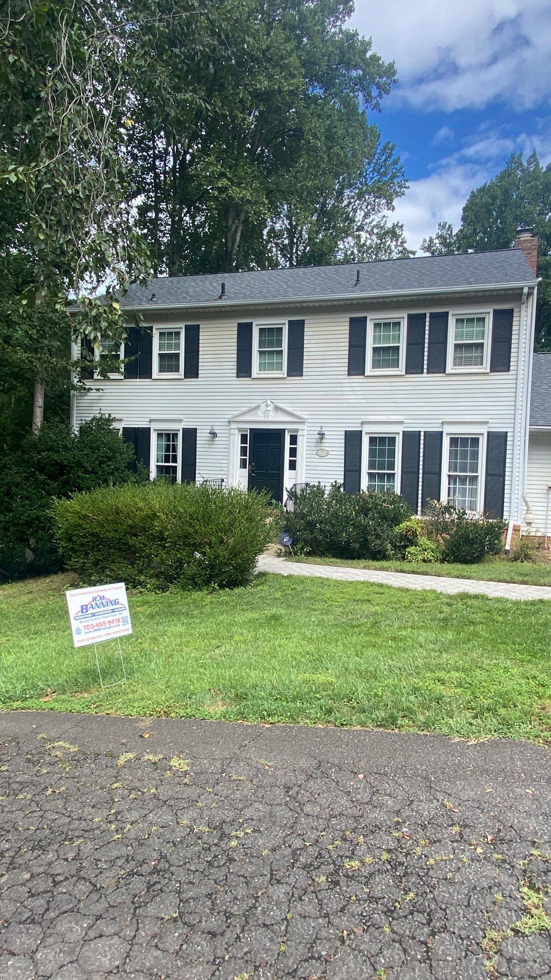 Oakton: Residential Roof Replacement with CertainTeed Landmark Designer Shingles in Pewter by RM Banning, Inc.