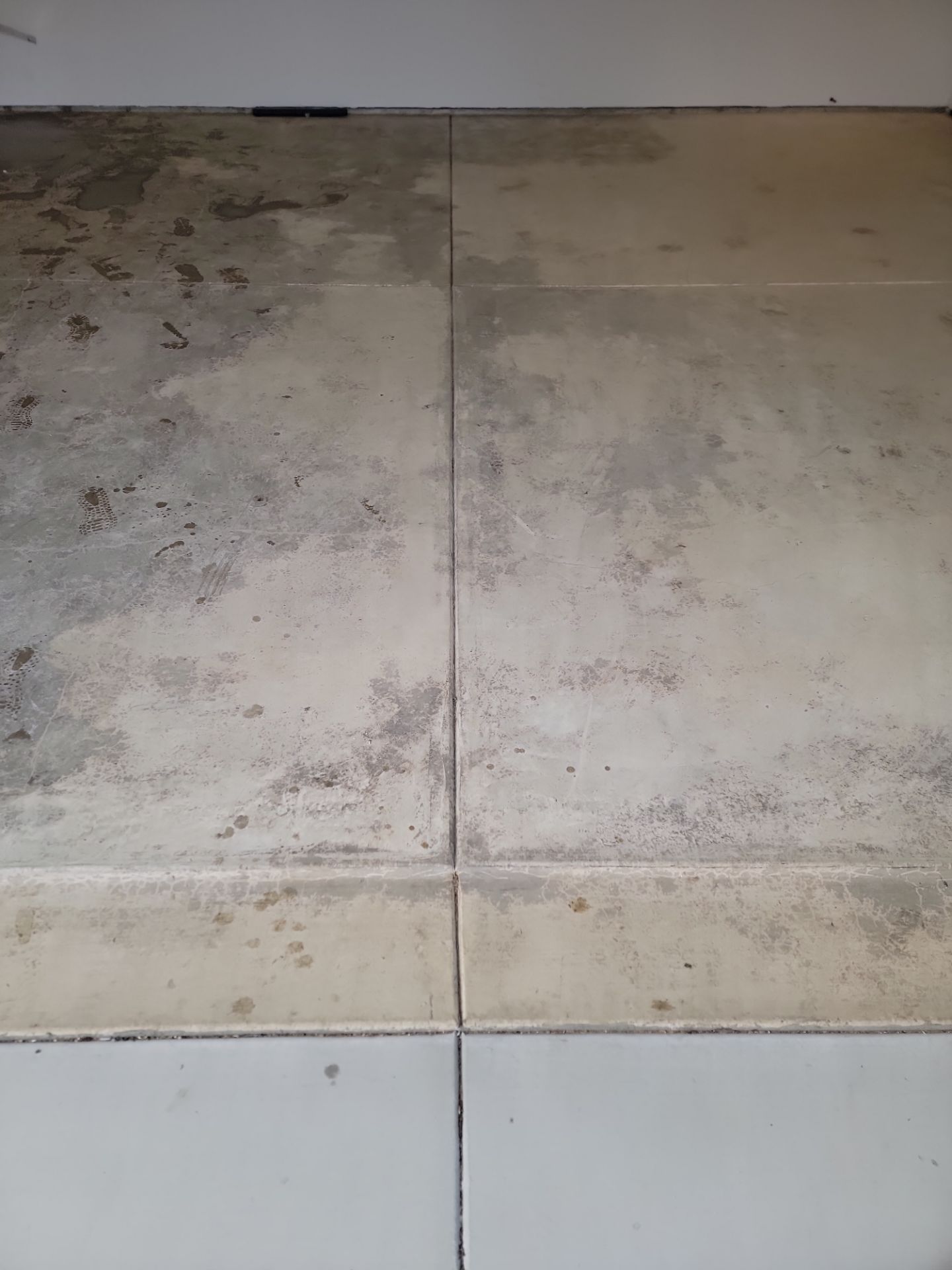 garage TransFLOORmation using Penntek by MGP Coatings