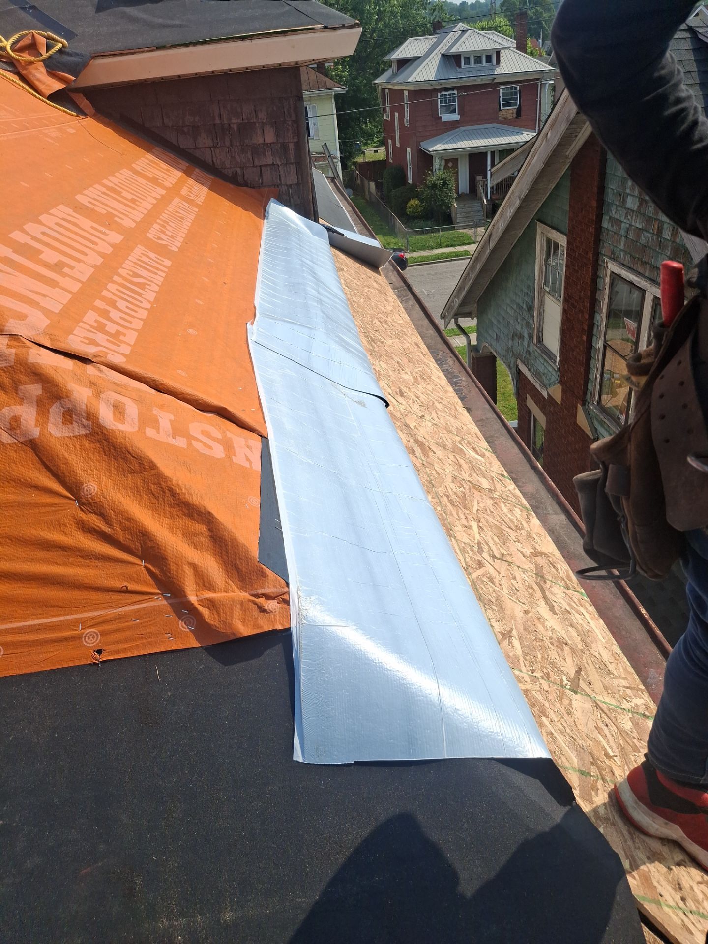 Residential Roofing Installation using GAF Timberline HDZ Shakewood by Rainstoppers Roofing