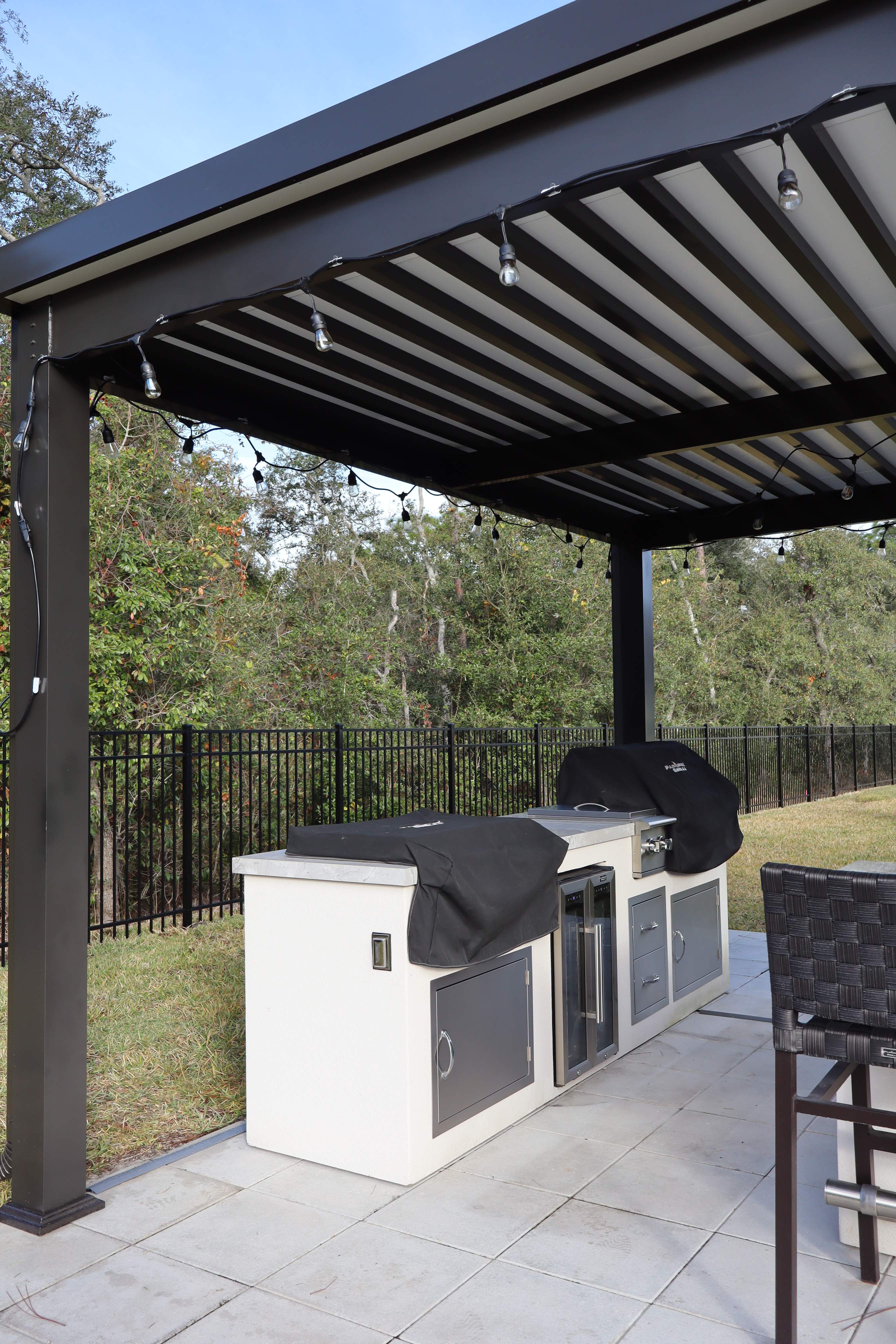 Free standing aluminum Pergola 15x15 by Orlando pergolas 