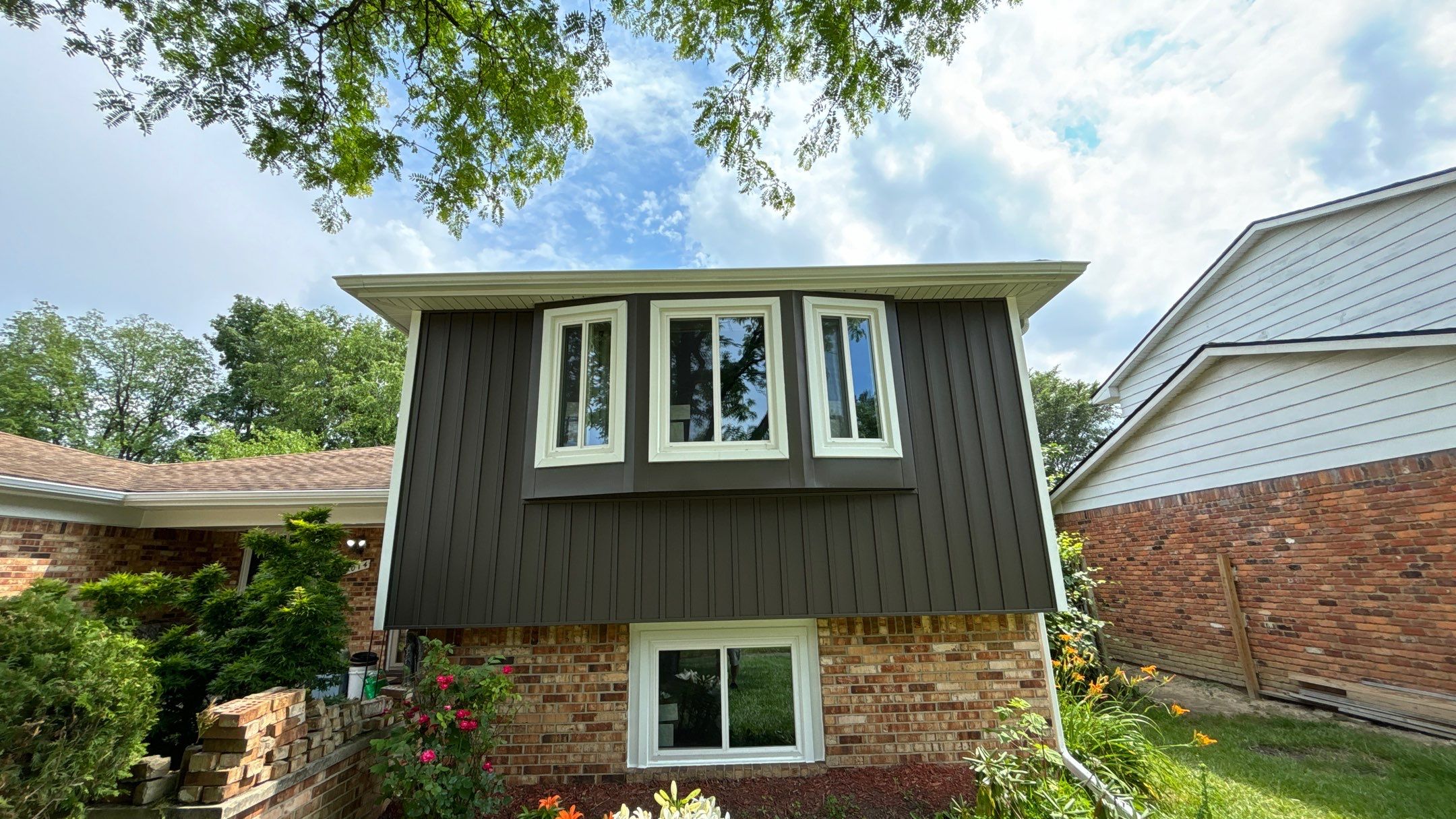 Siding Replacement using Alside 7" B&B by 180 Contractors