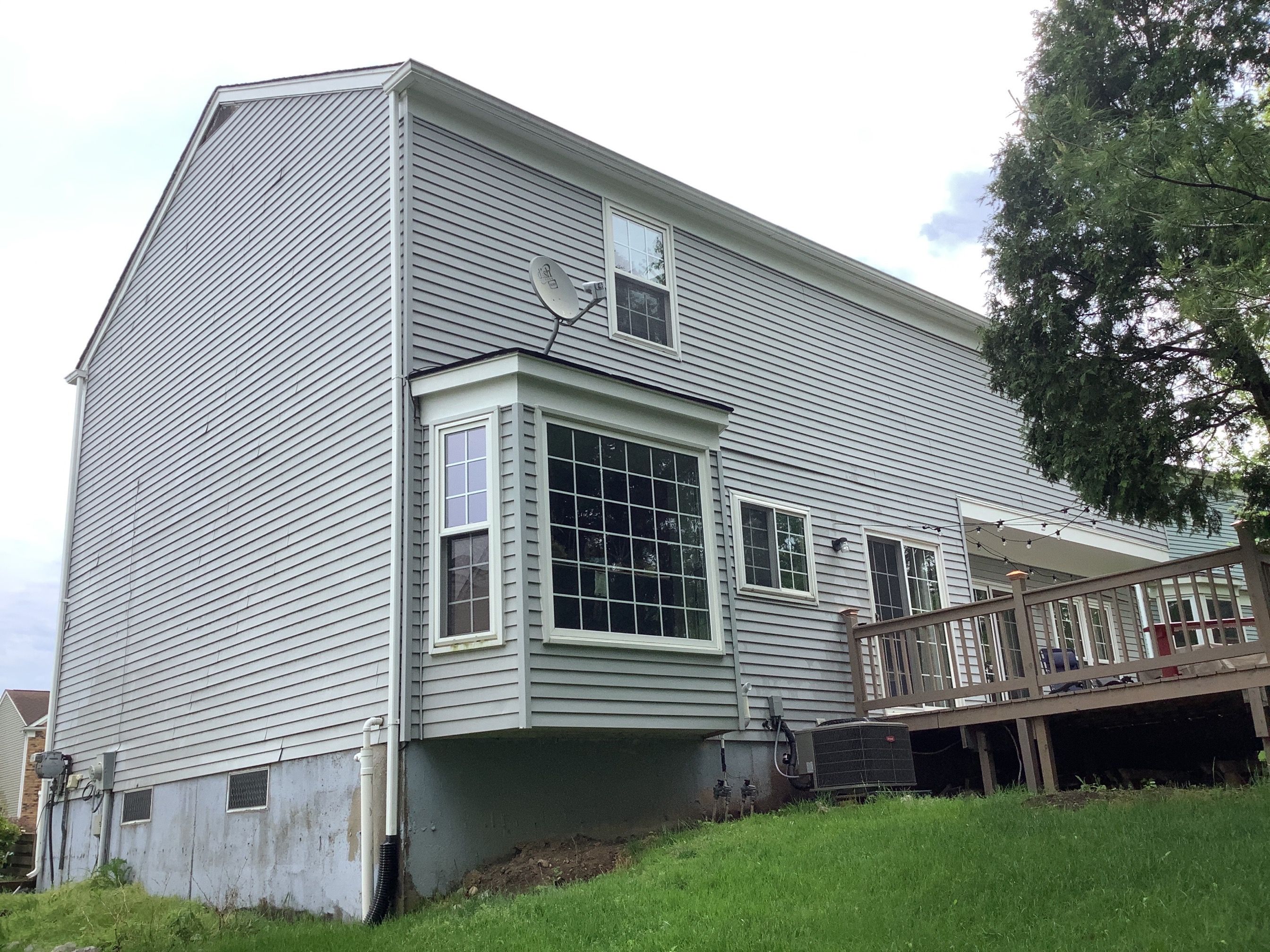 Siding Replacement using Certainteed Restoration Classic D4 Midnight Blue by 180 Contractors