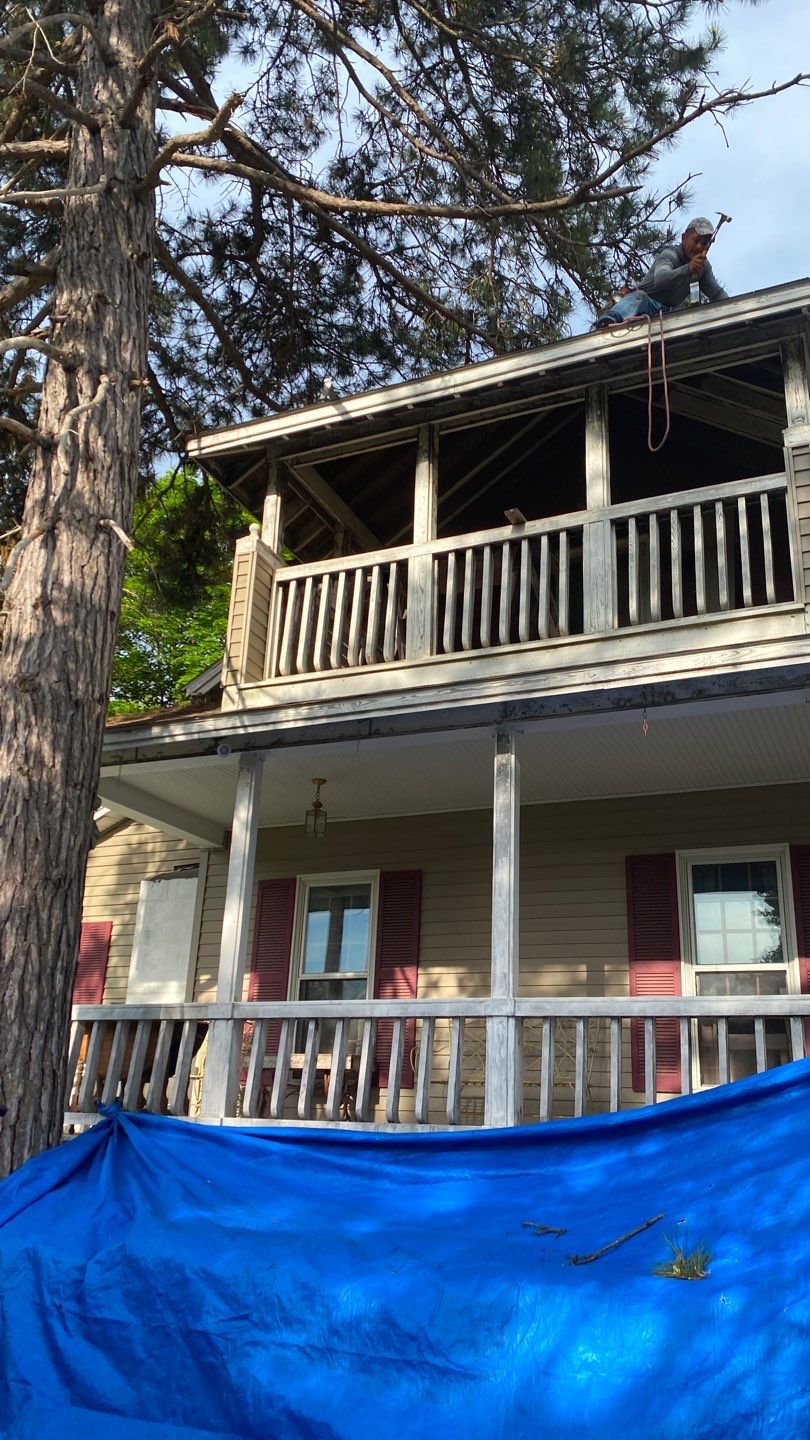 Roof Replacement using CertainTeed Landmark by 180 Contractors