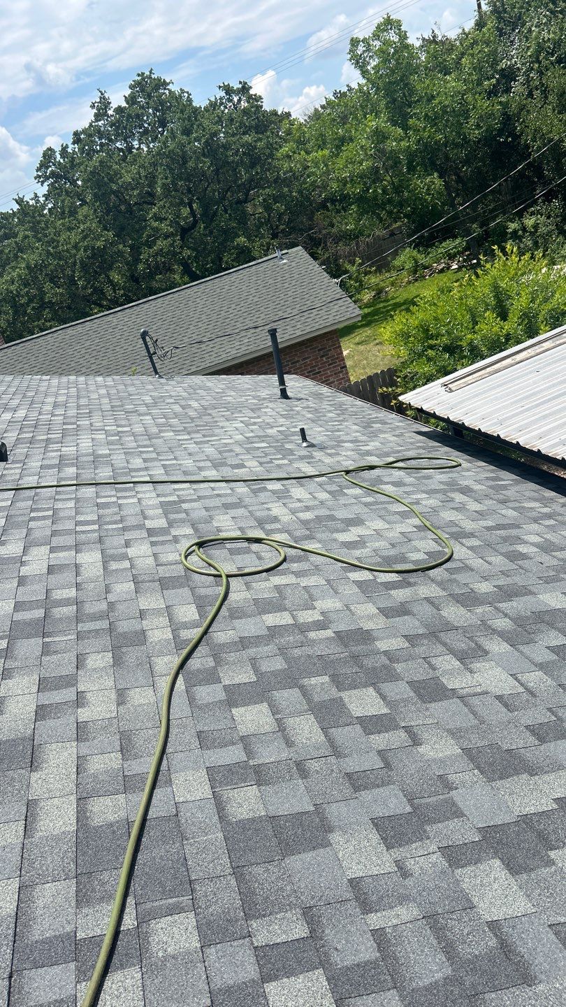 Estate Gray - Owens Corning TruDefinition Duration by RoofsOnly.com