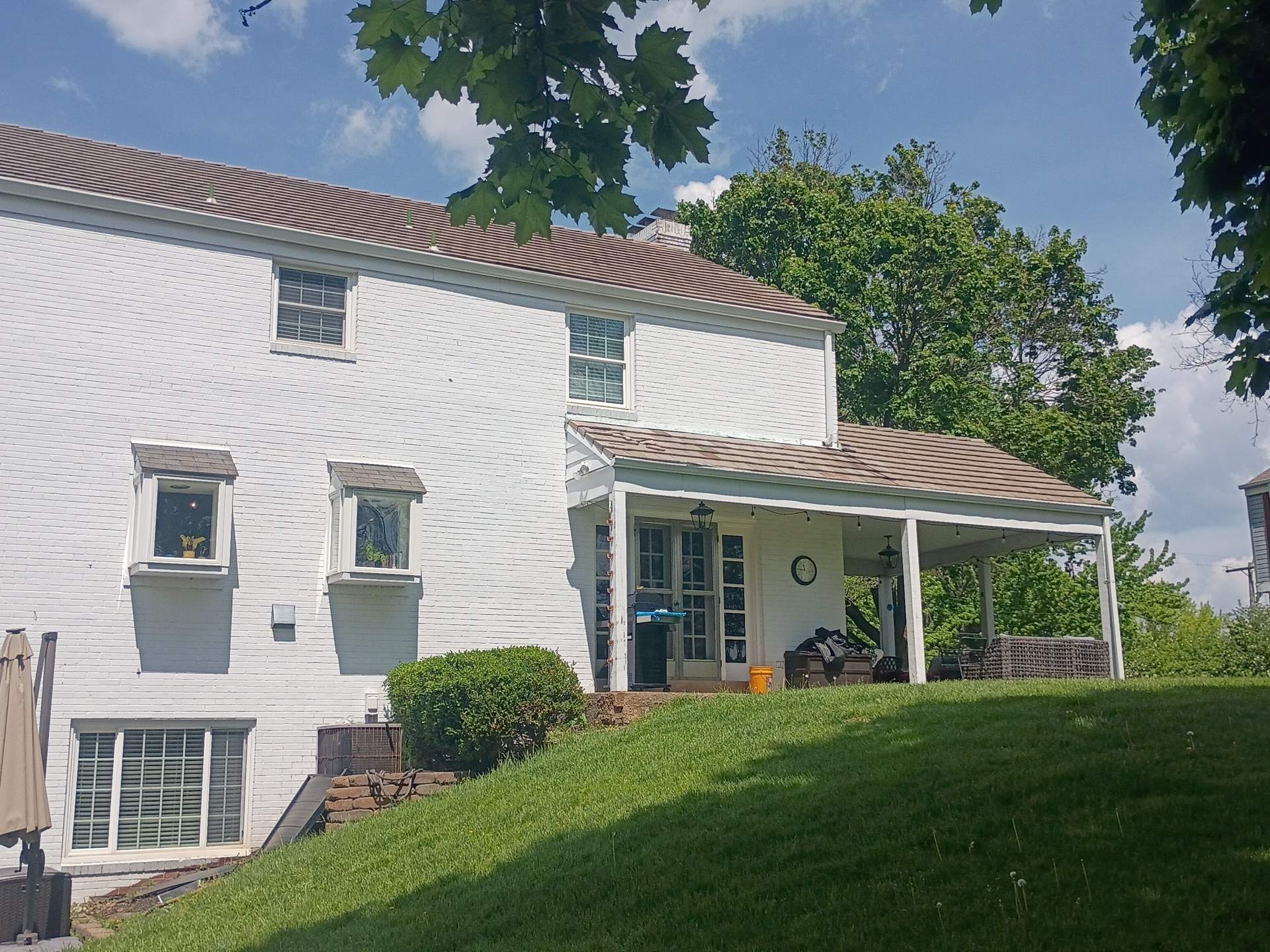 Provia Traditional Lap Siding in White by Ideal Siding Pittsburgh