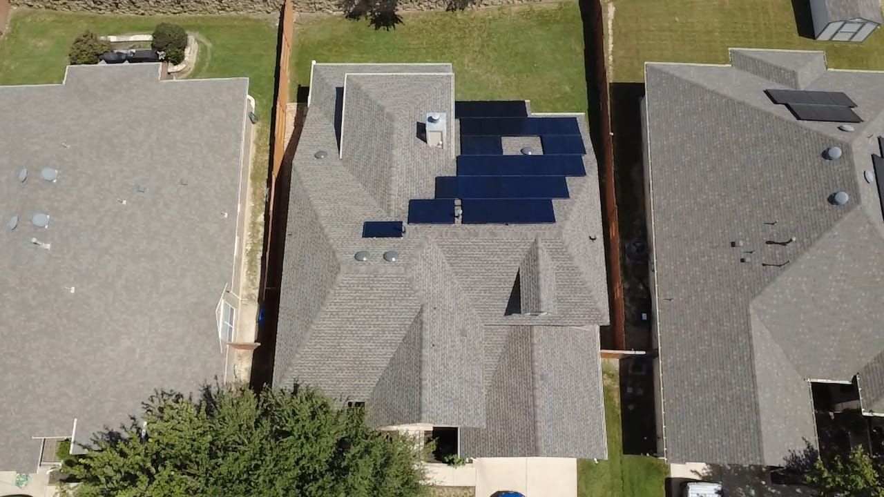 GAF UHDZ - Weathered Wood by Elite Roofing LLC