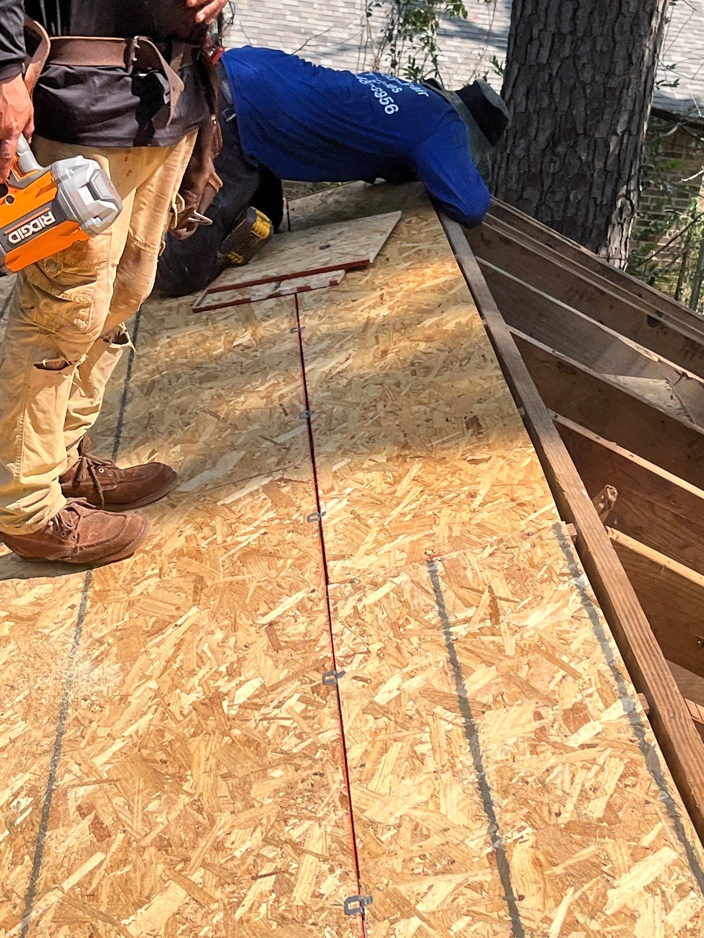 Residential Roofing Installation using Owen's Corning Duration (Lifetime) Shingles by Roof Repair Company