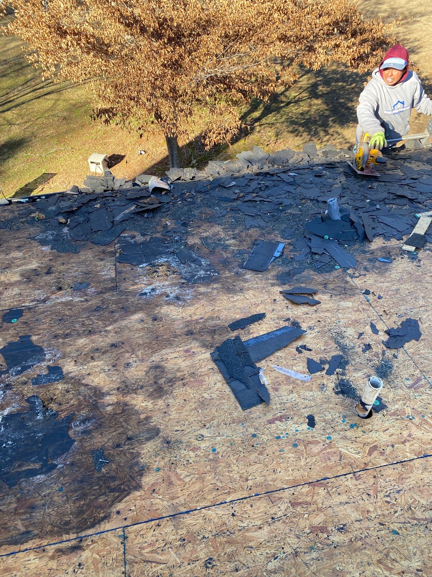 Roof Replacement - GAF Timberline HDZ Weathered Wood  by Pro Performance Roofing