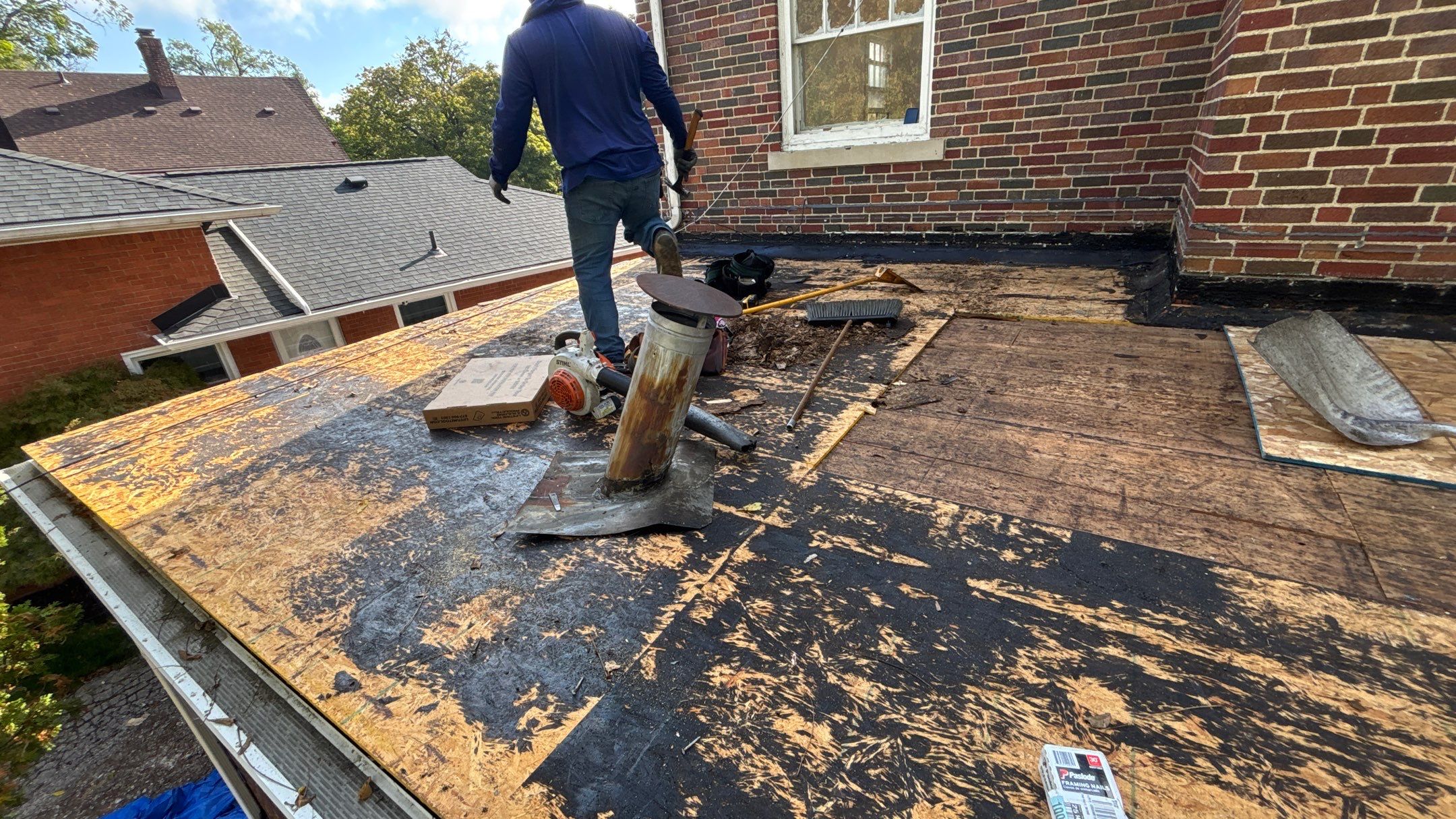 Roof Replacement using Owens Corning Colonial Slate by 180 Contractors