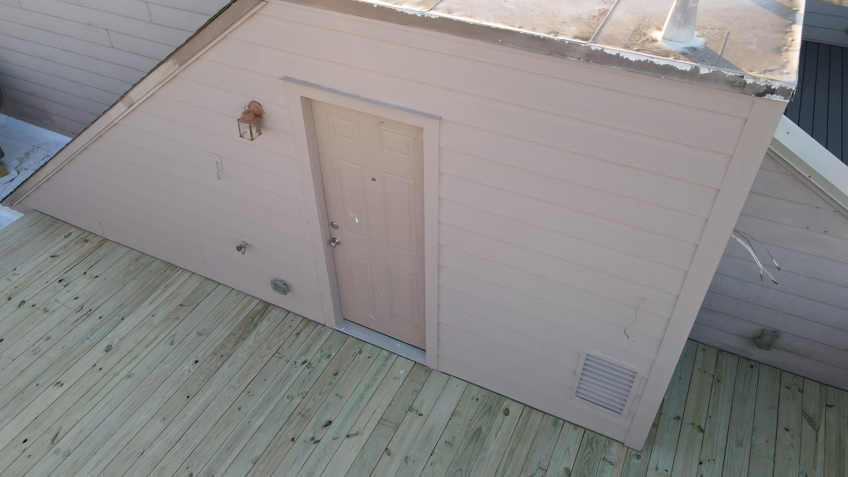 Project in Dallas by Armor Roofing | Exteriors