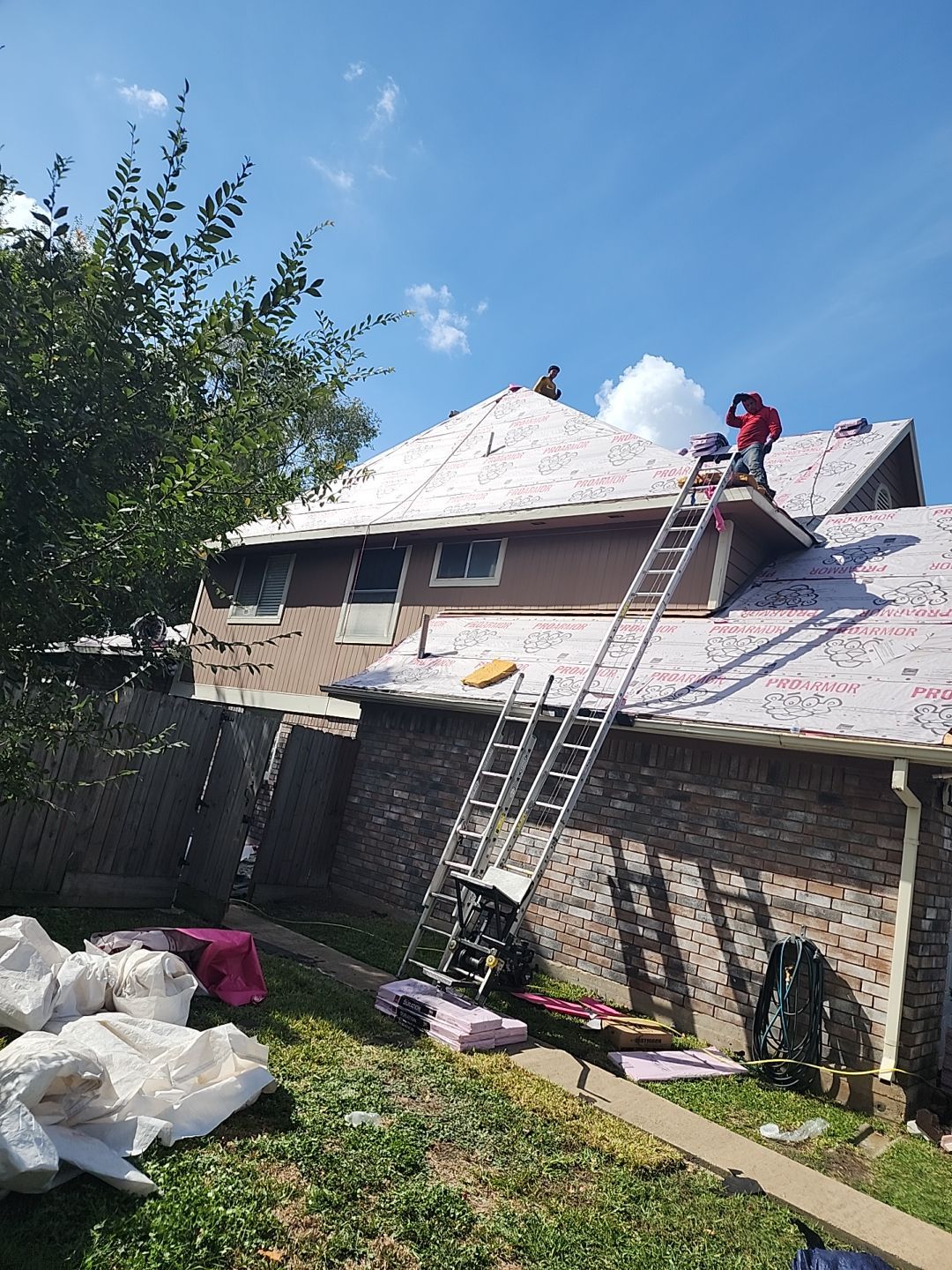 Residential Roofing Installation using Owen's Corning Duration (Lifetime) Shingles by Roof Repair Company