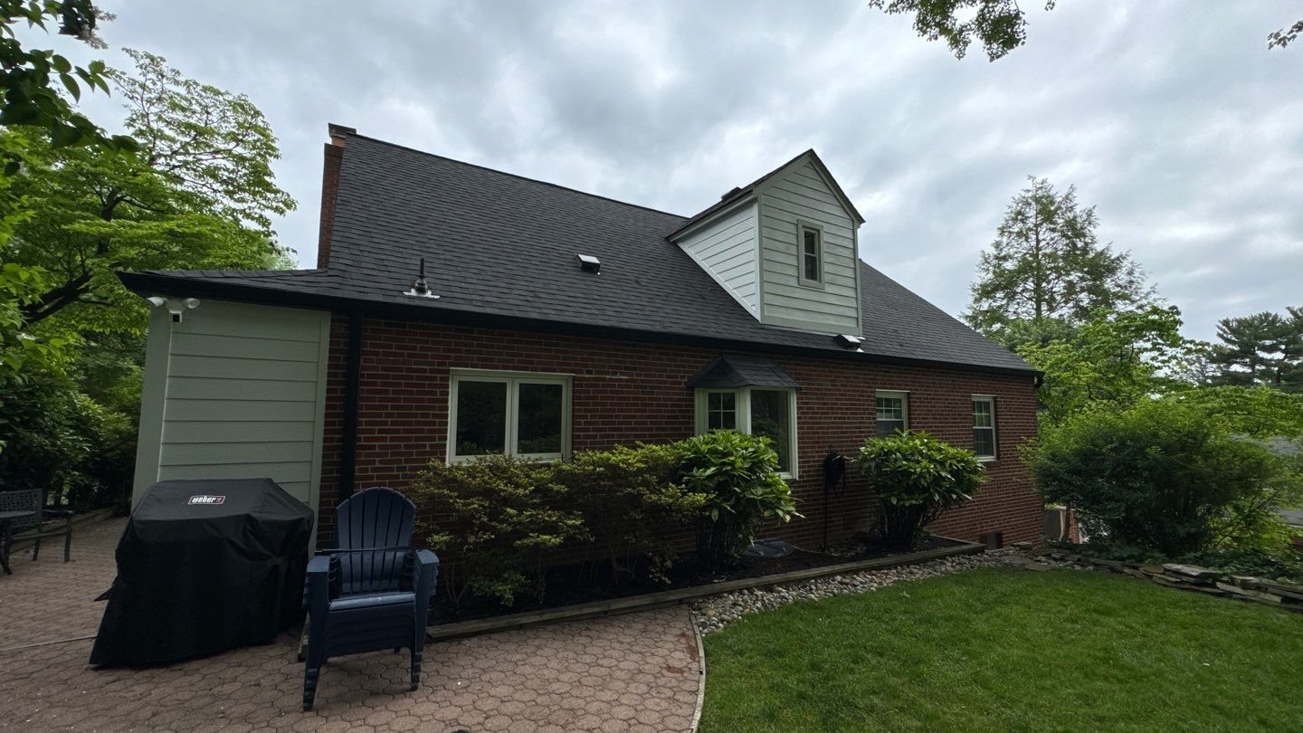 Annandale: James Hardie Siding Installation by RM Banning, Inc.