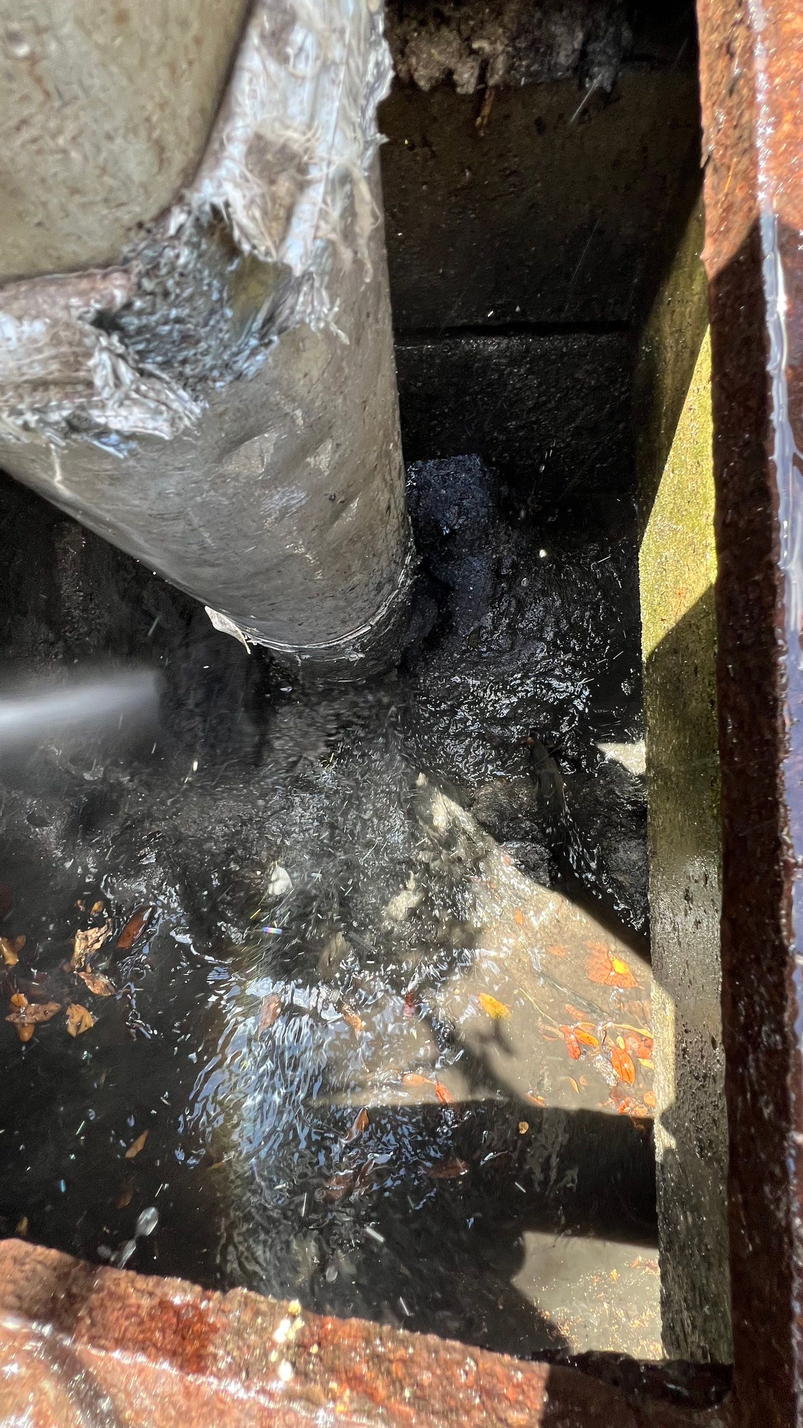 Estero Community Stormwater System Maintenance by APS Power & Water