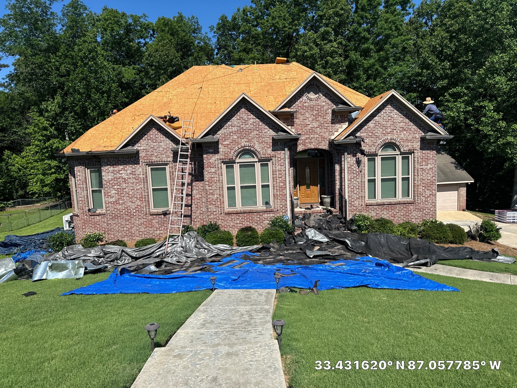 Residential Roof Replacement using GAF HDZ - Barkwood by Elite Roofing LLC