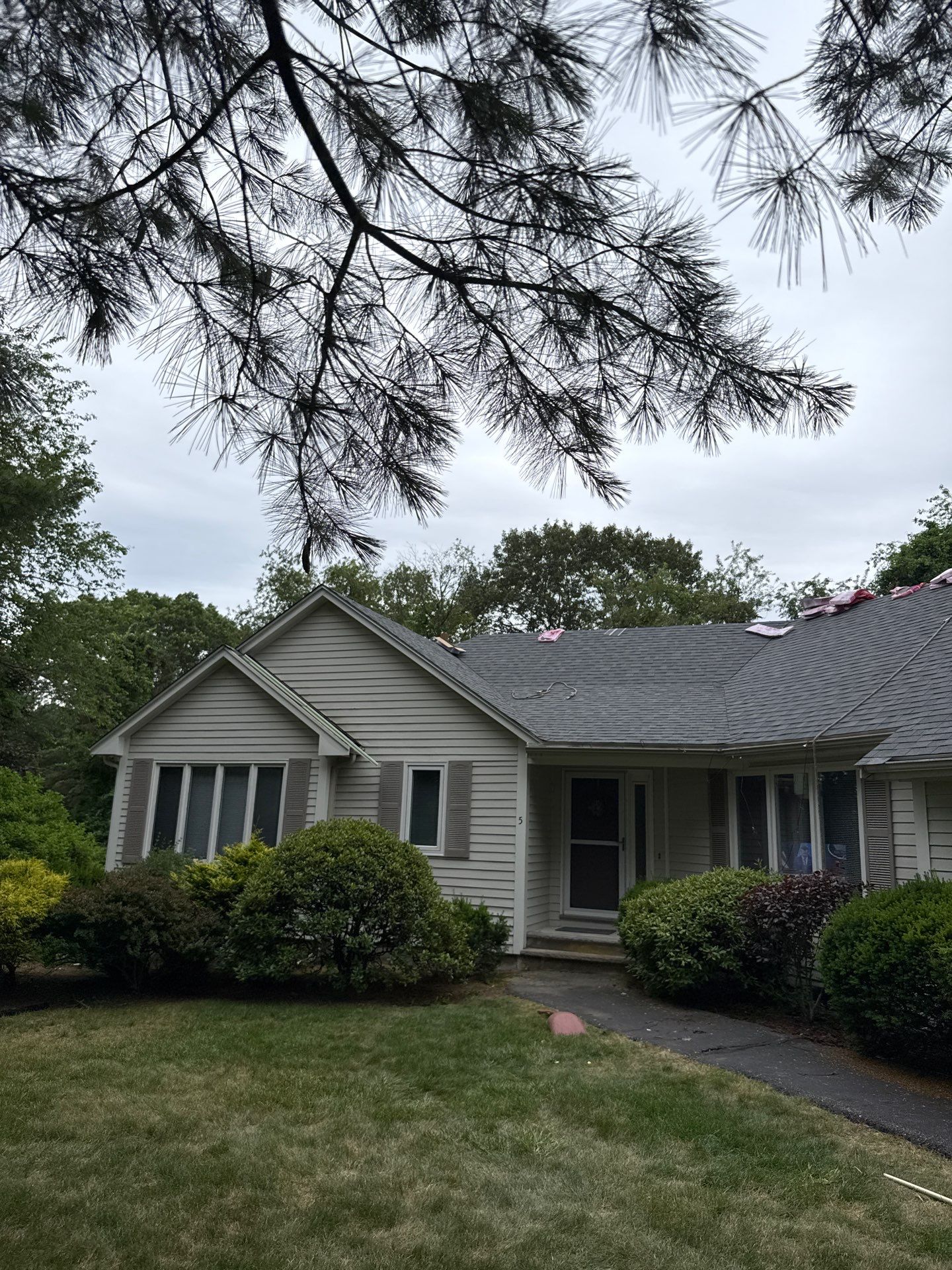 Asphalt Shingle Roof Replacement | Billerica, MA by Mighty Dog Roofing of Greater Middlesex County
