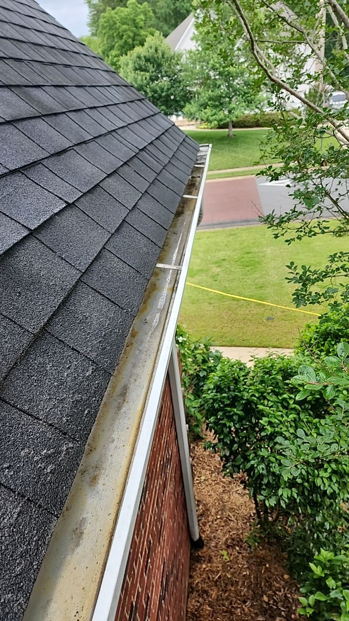 House Wash using cleaner by Power Wash Masters LLC