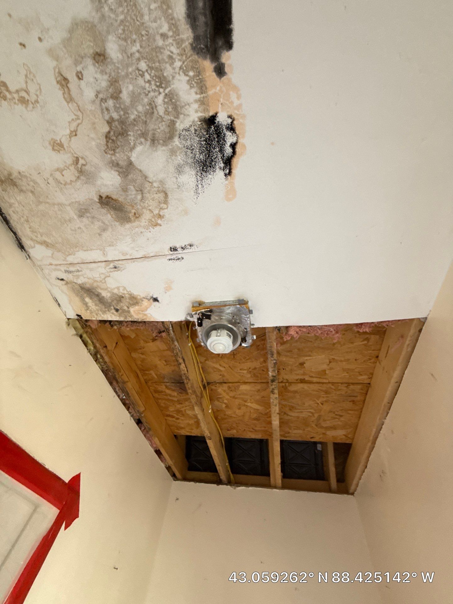 Mold Remediation for Delafield Residential Property by Dry Source Property Restoration 