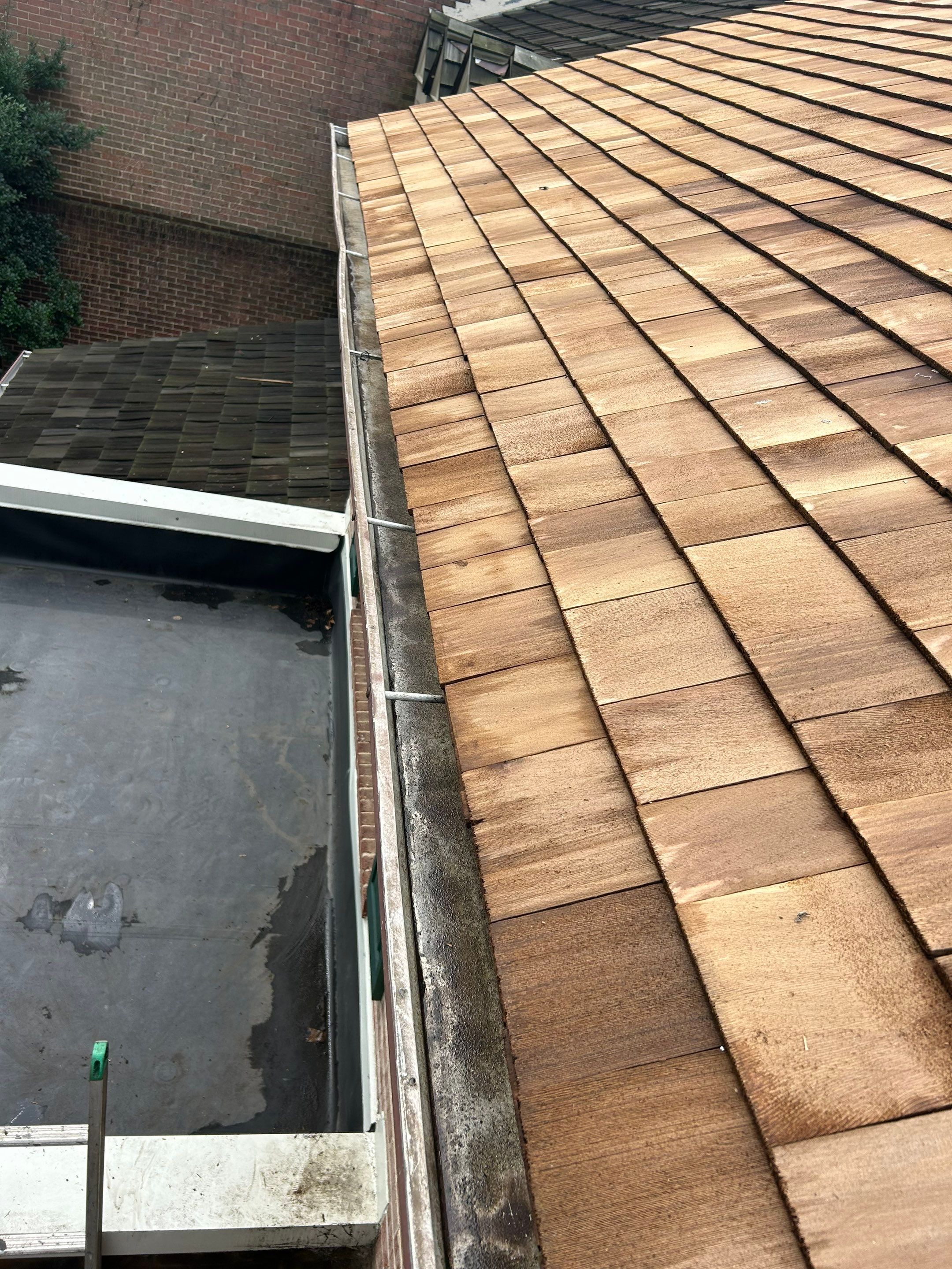 Arlington: Residential Roof Replacement with Perfection CCA-Treated Cedar Shakes by RM Banning, Inc.