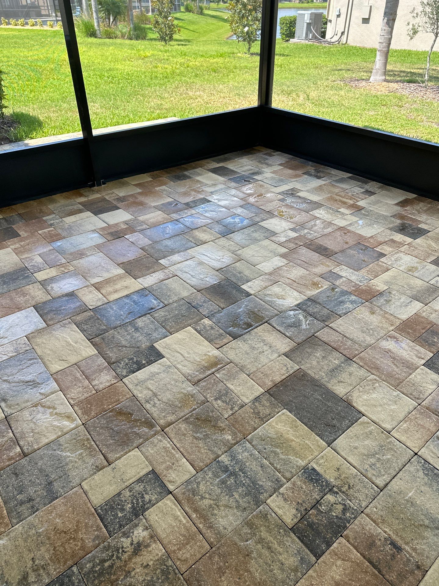 Paver Cleaning and Sealing in Wimauma Valencia Lakes by Supreme Paver Experts
