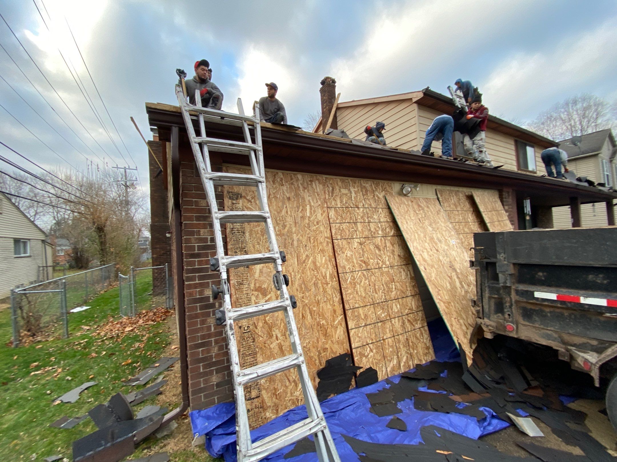 Roof Replacement using Owens Corning by 180 Contractors