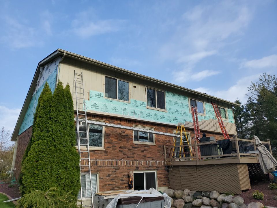 Siding Replacement using Certainteed Restoration Classic D4 by 180 Contractors