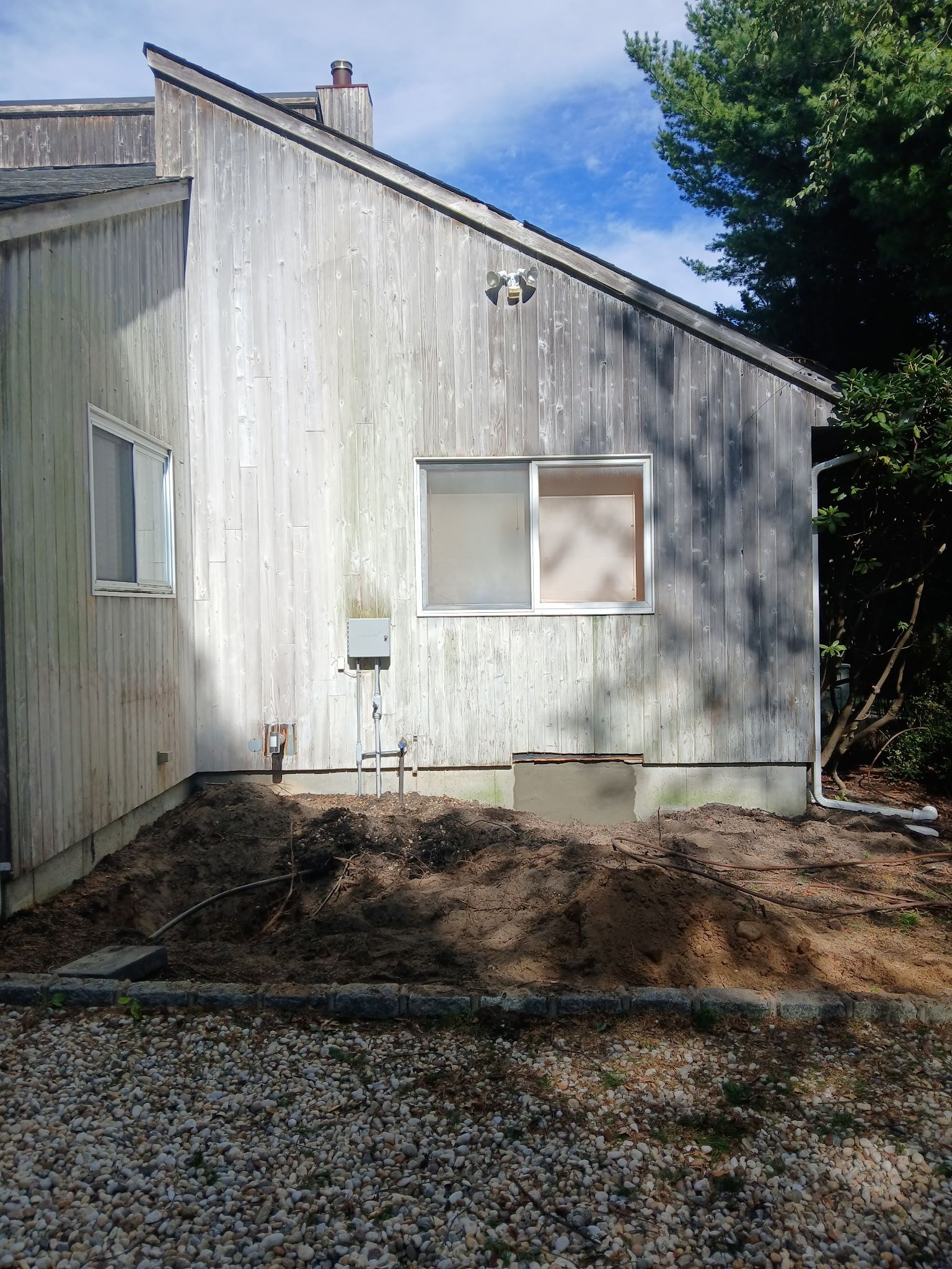 Hidden Cove Ct • Southampton, NY 11968 by A.M. Shield Waterproofing, Corp.