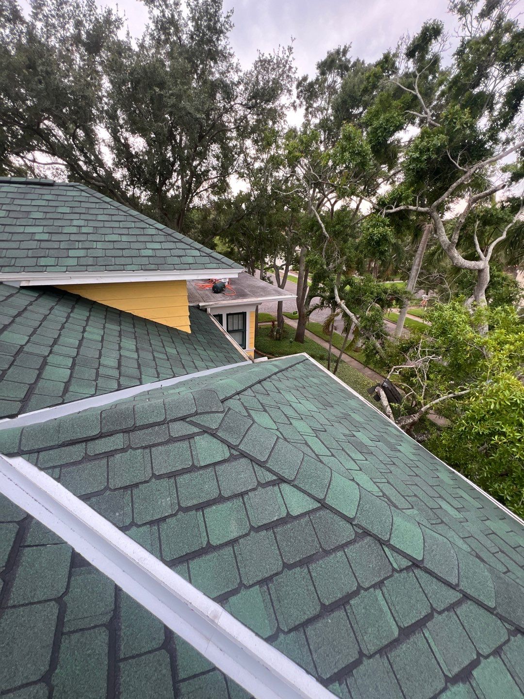 Project in St. Petersburg 33704 by Mitchell Roofing Company LLC 