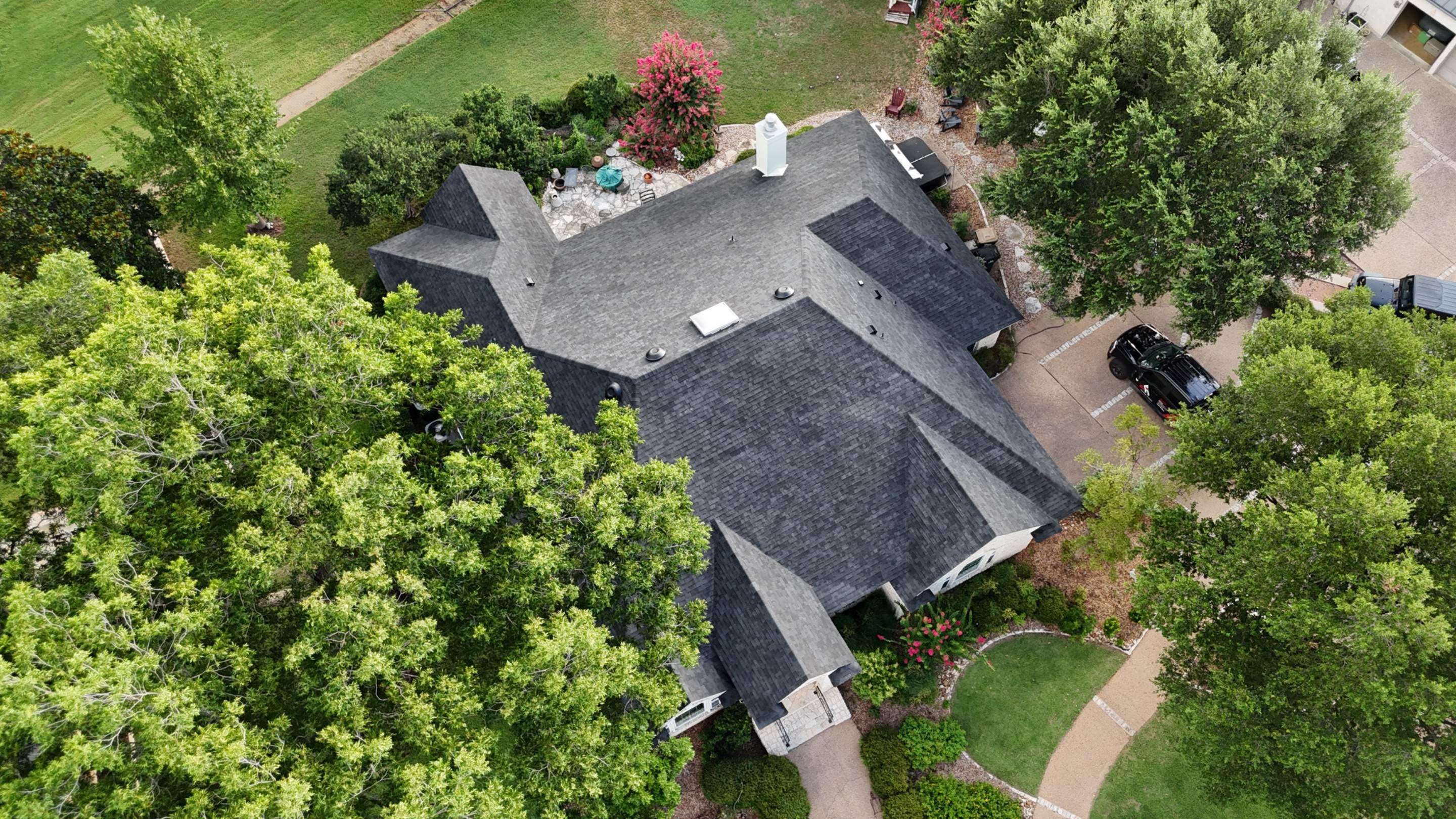 Brilliant Black - Malarkey Vista by RoofsOnly.com