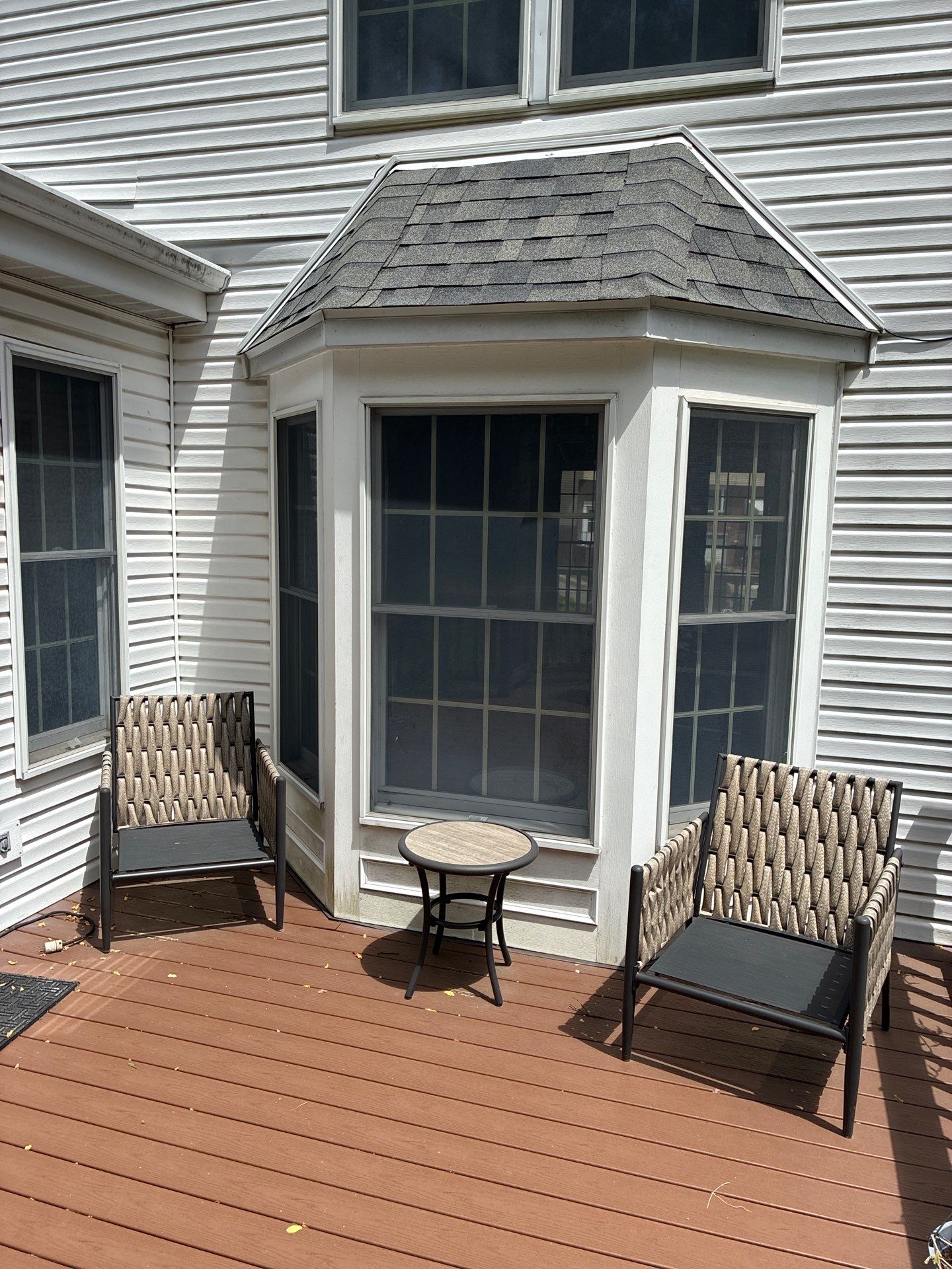 Partial House Vinyl Siding Replacement and Sunroom Renovation near Crafton by Ideal Siding Pittsburgh