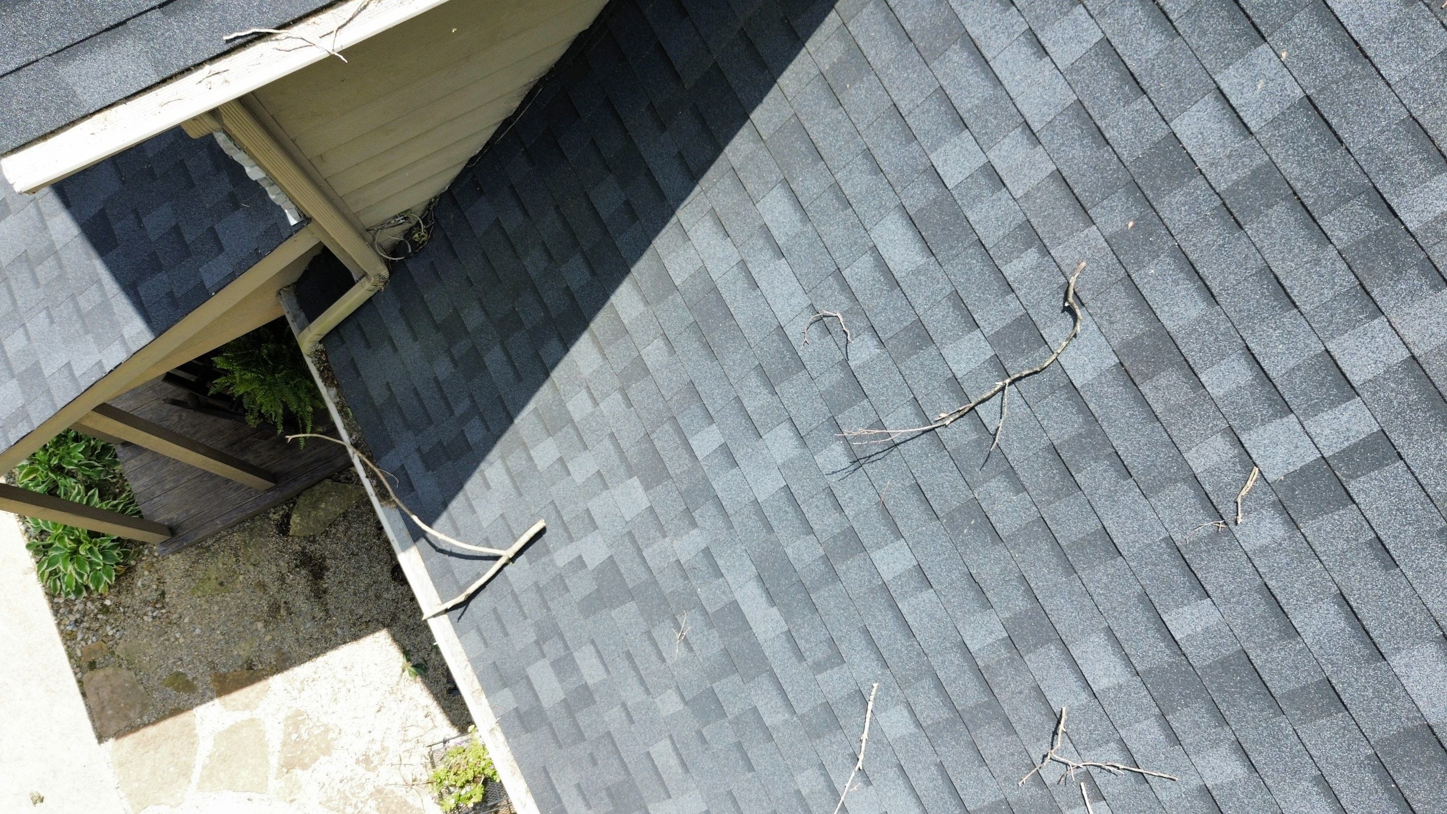 Residential Roofing Installation using Duration Series Shingles - Onyx Black by RoofX 