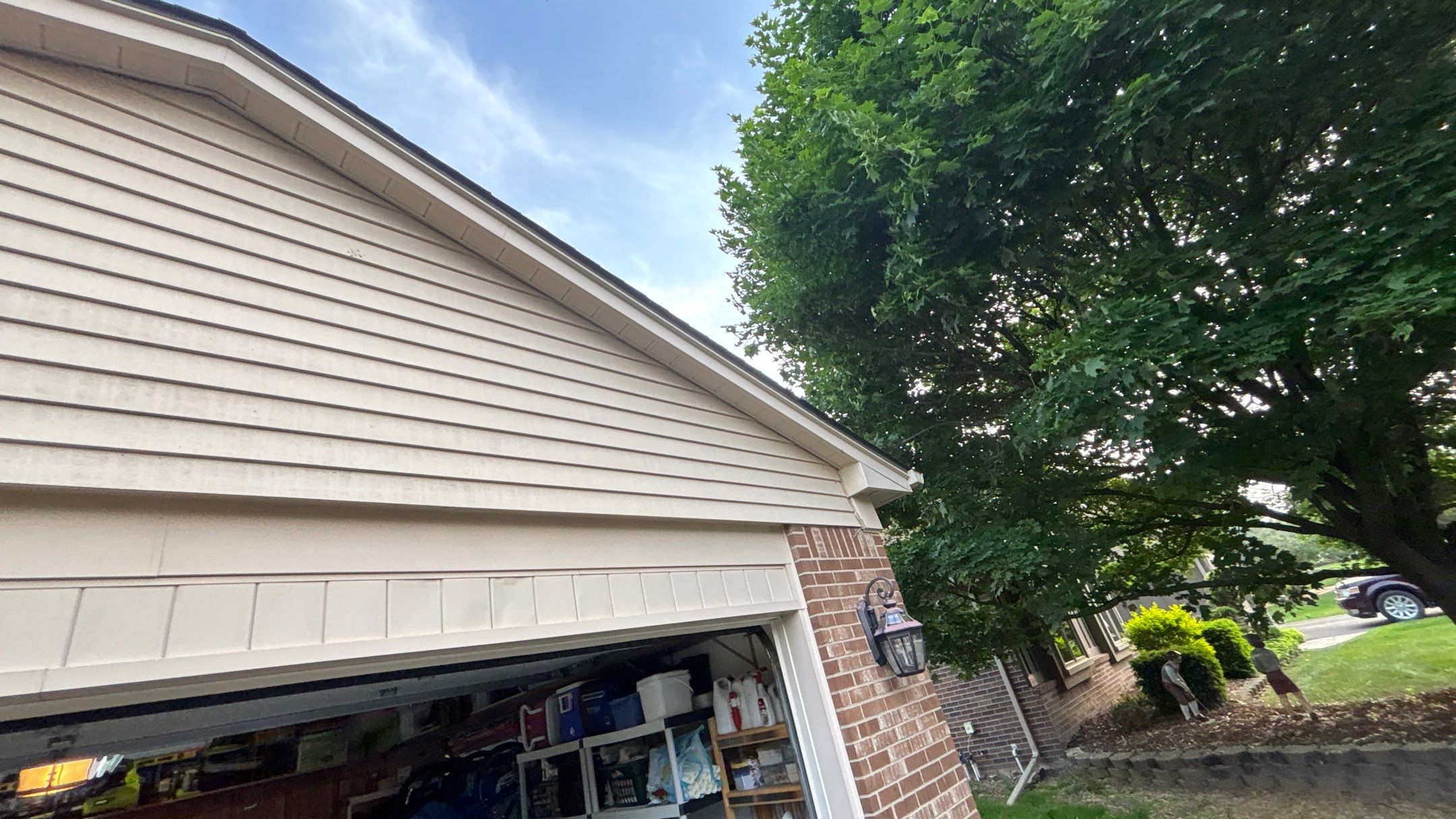 Siding Replacement using Alside S7 Cedar Mill Grain Pebble by 180 Contractors
