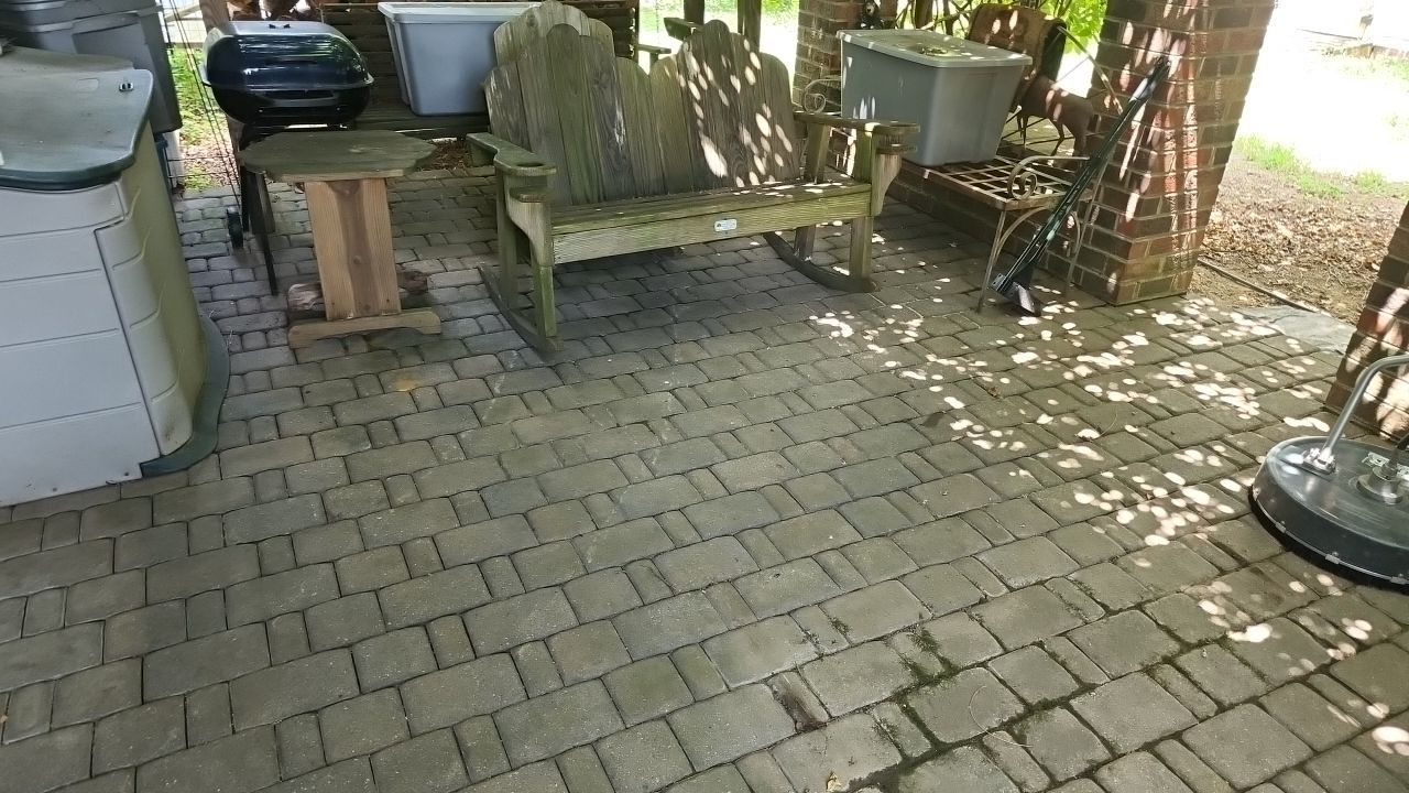 House Wash using cleaner by Power Wash Masters LLC