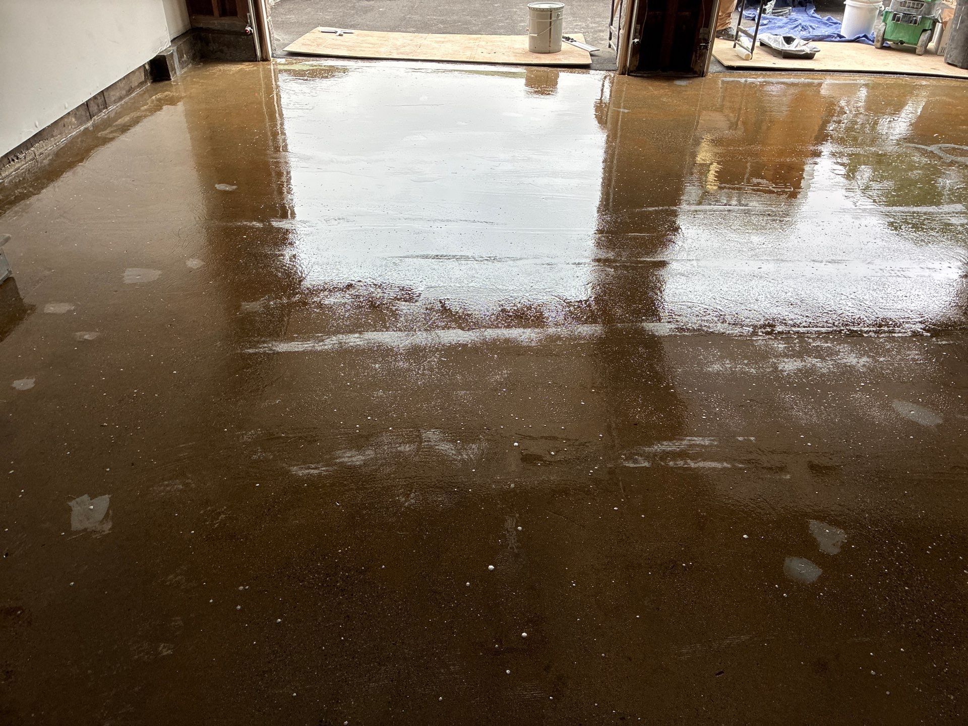 Tidal Wave Concrete Floor Coating Upgrade by DiGiorgi Roofing and Siding Inc