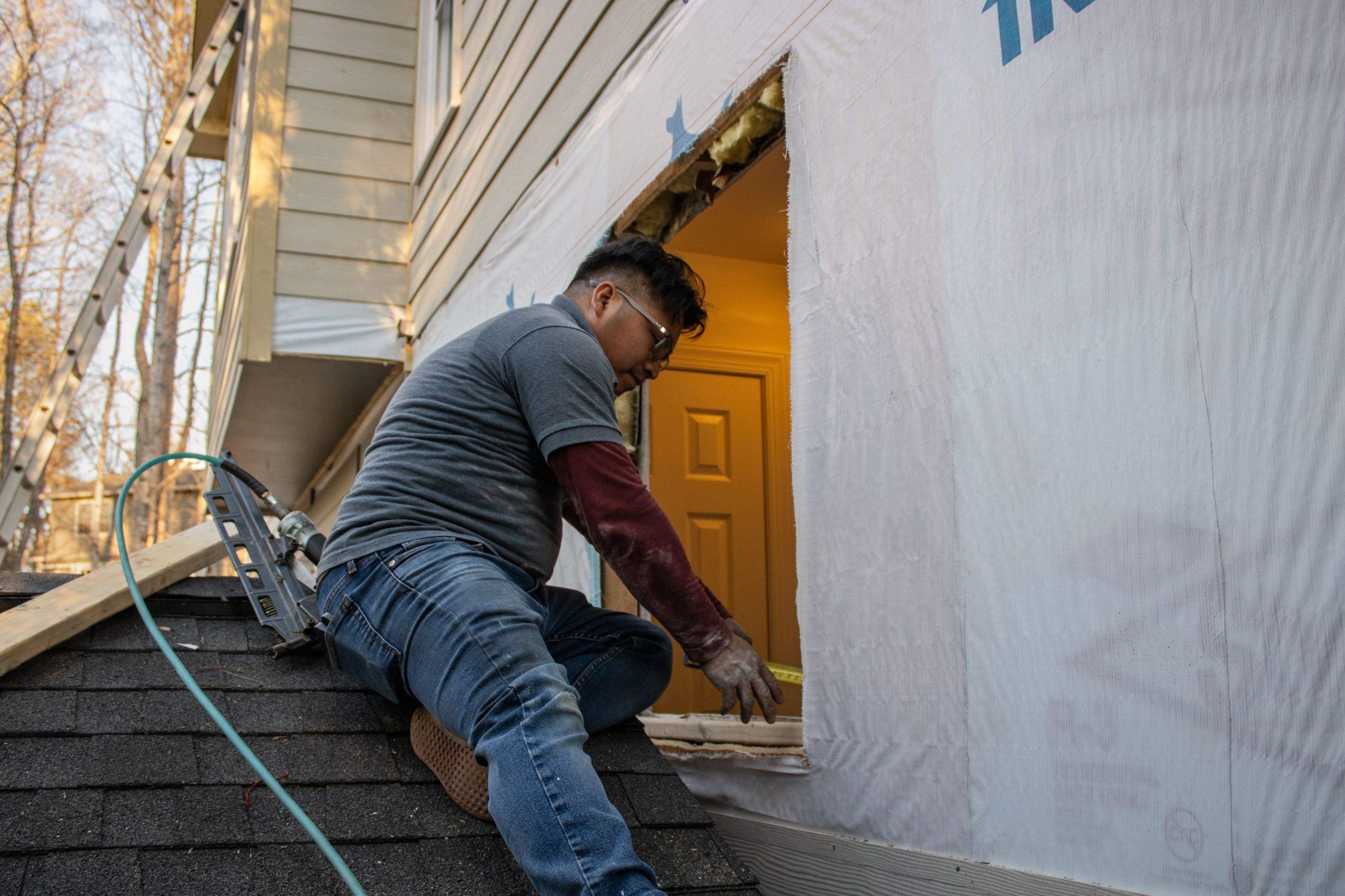 Marietta, GA Full Siding Replacement, 30+ Window Replacements, Screened-In Porch to Sunroom Conversion, Gutter Replacement, and Exterior Painting by Nelson Exteriors