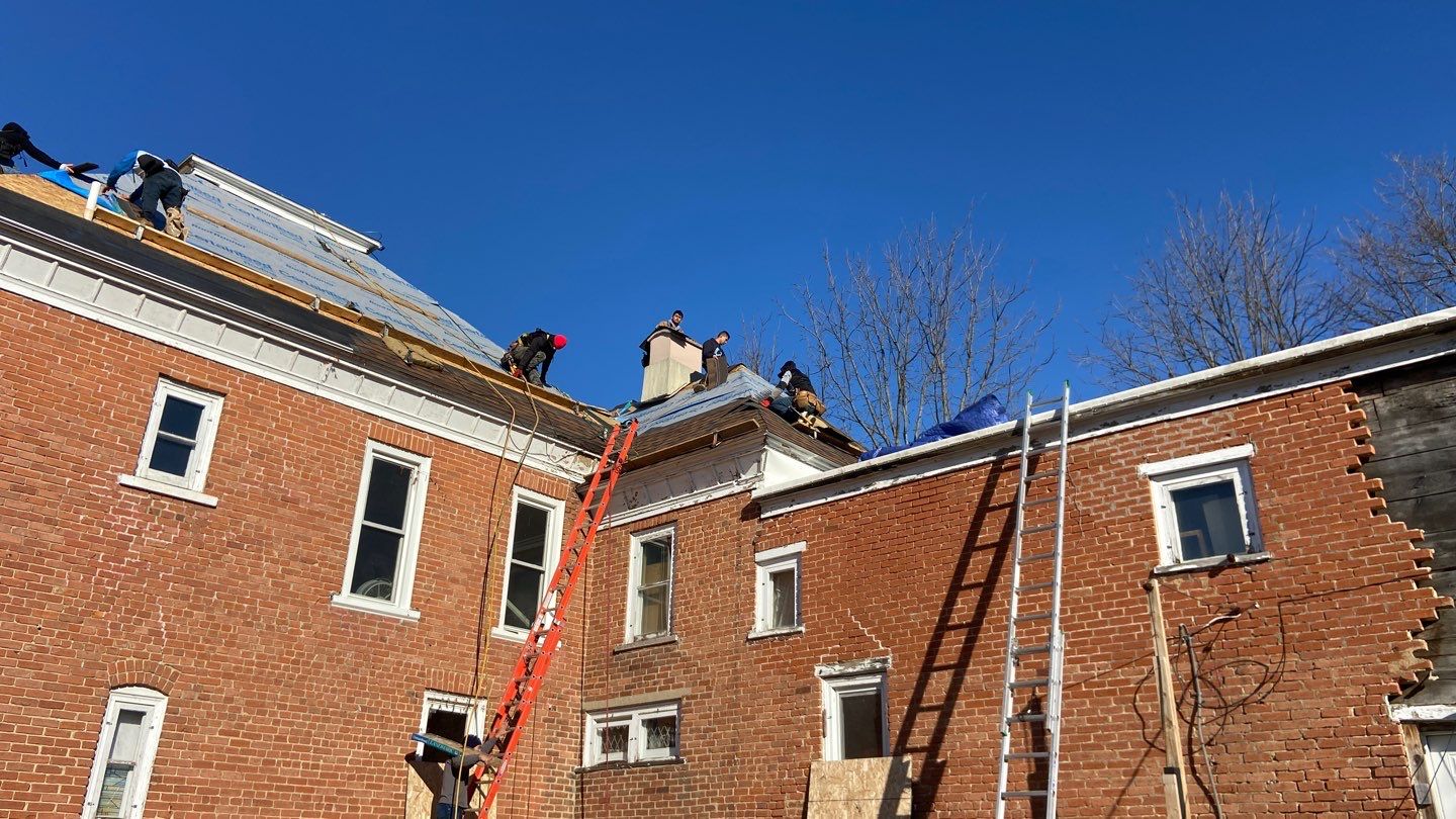 Roof Replacement using CertainTeed Landmark by 180 Contractors