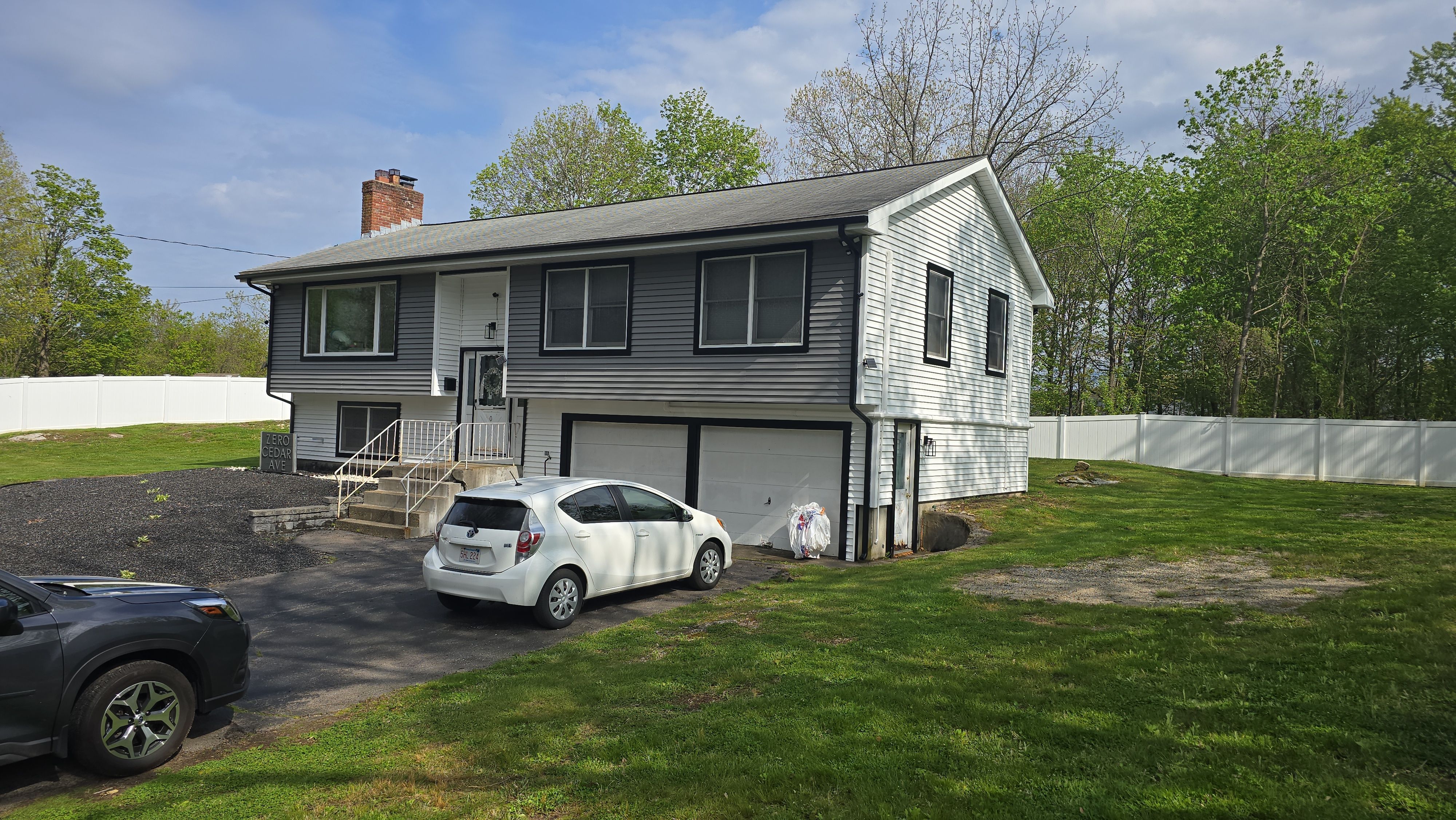 Vinyl siding project in Natick, MA by UBrothers Construction