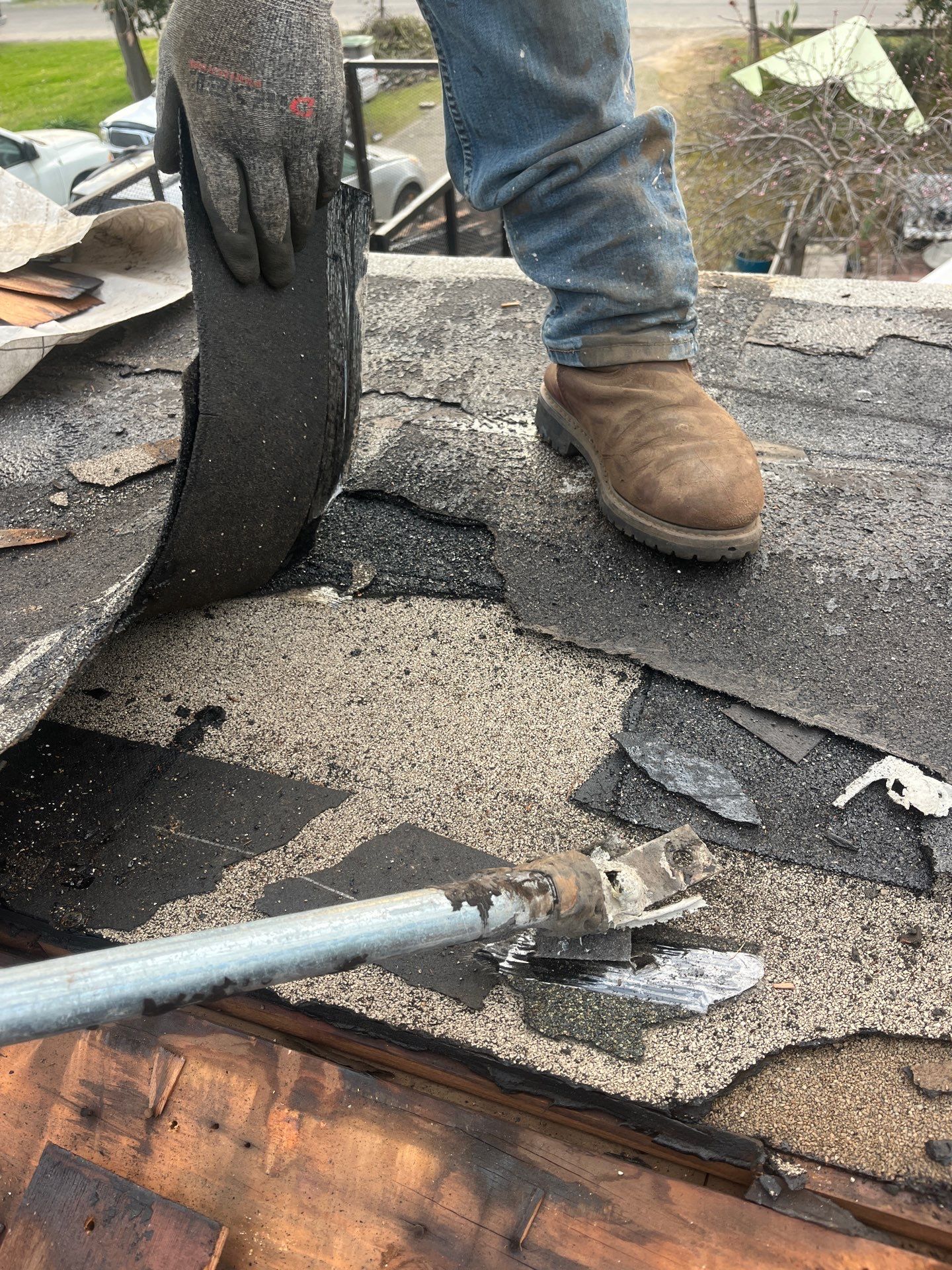 Roof Installation in Fresno CA by Grandmark Service Company