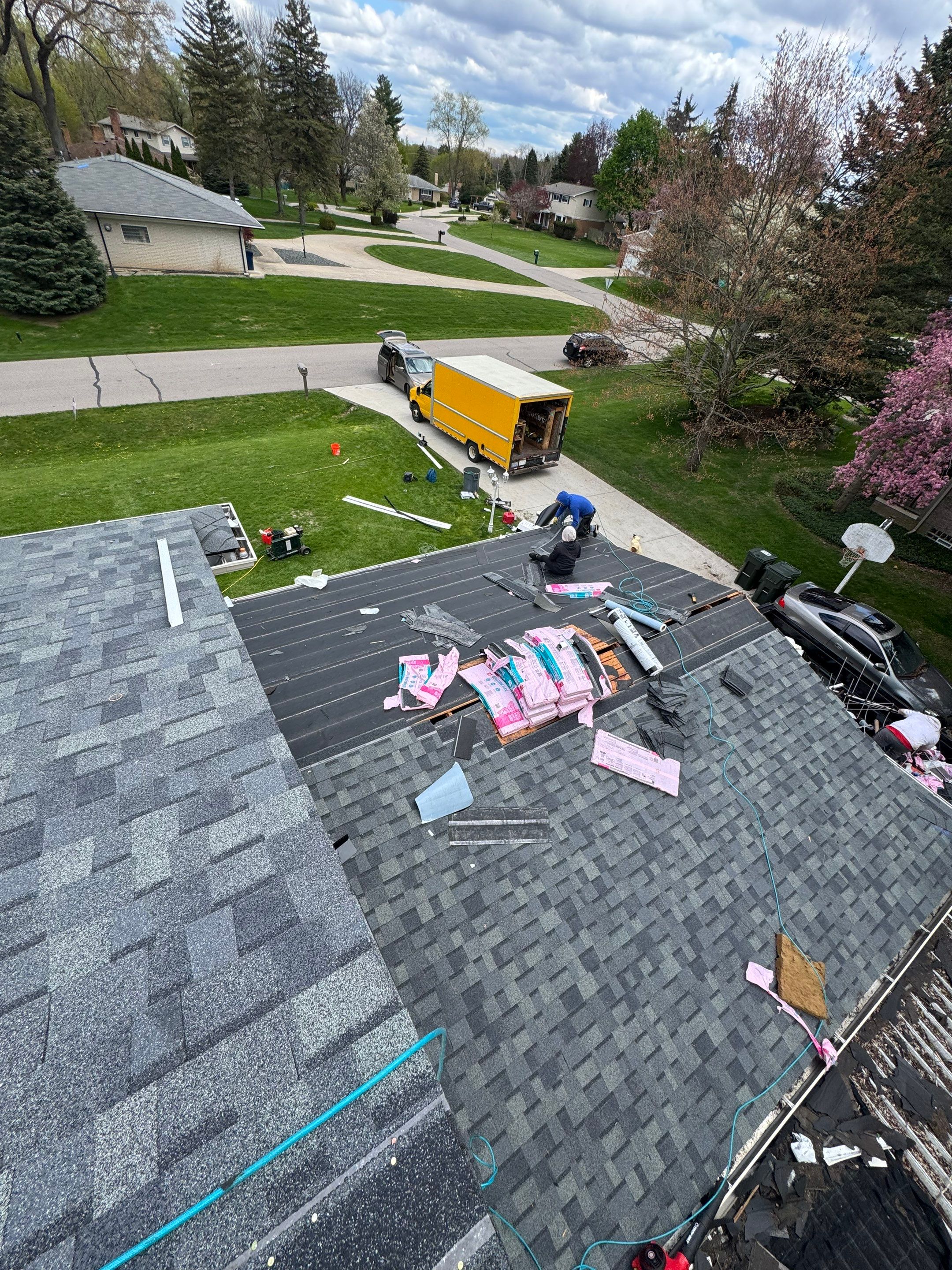 Roof Replacement using Owens Corning Tru Definitions by 180 Contractors