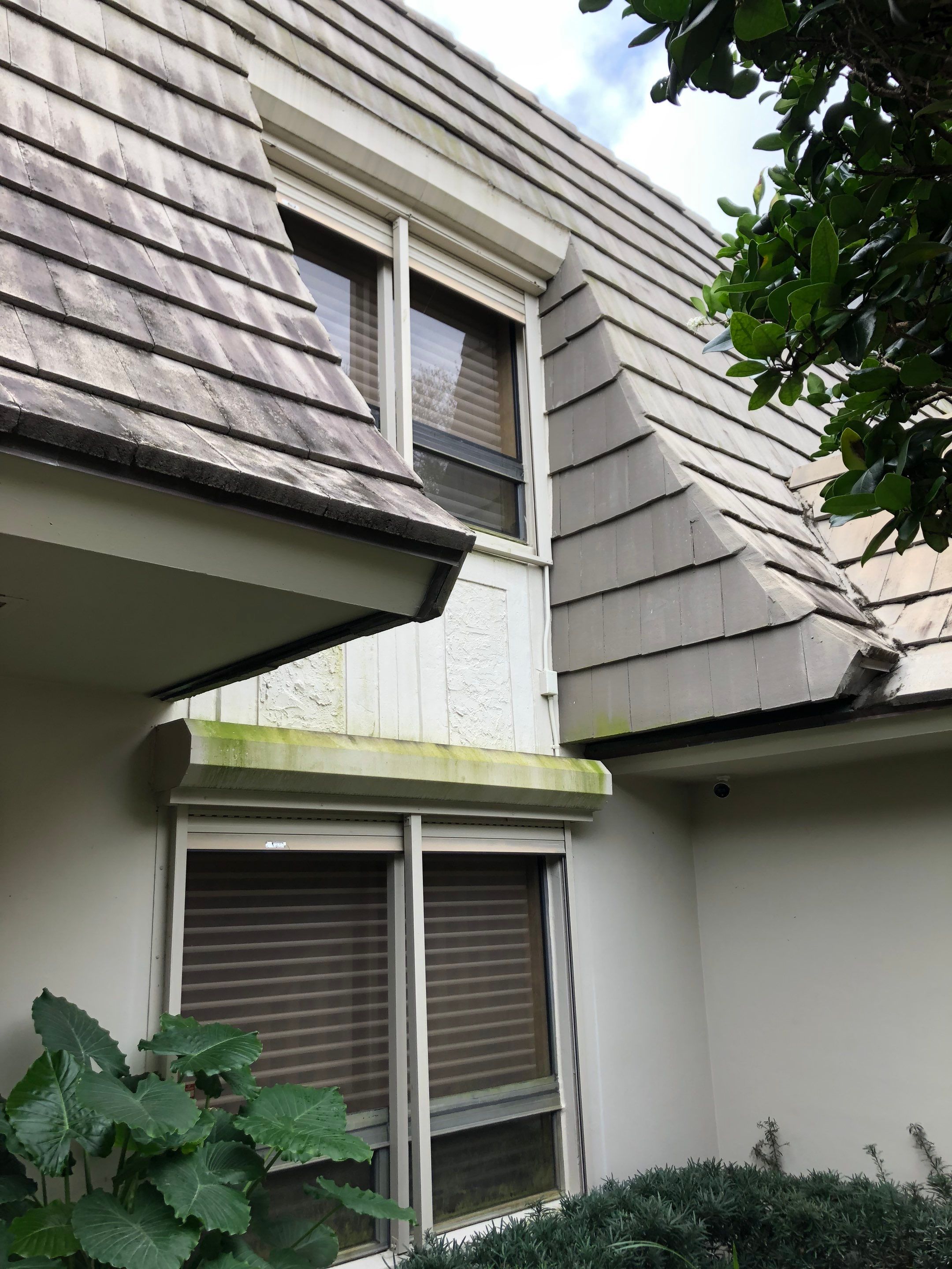 Amazing TPO flat deck re-roof with Eagle mansard in Hollywood Florida.  by First Due Roofing