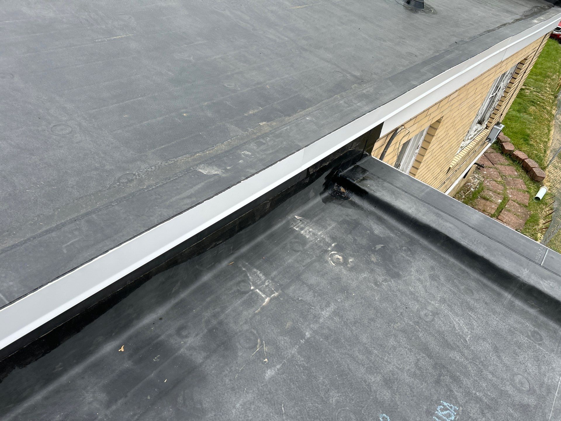 Project in Bridgeport by Duarte’s Roofing 