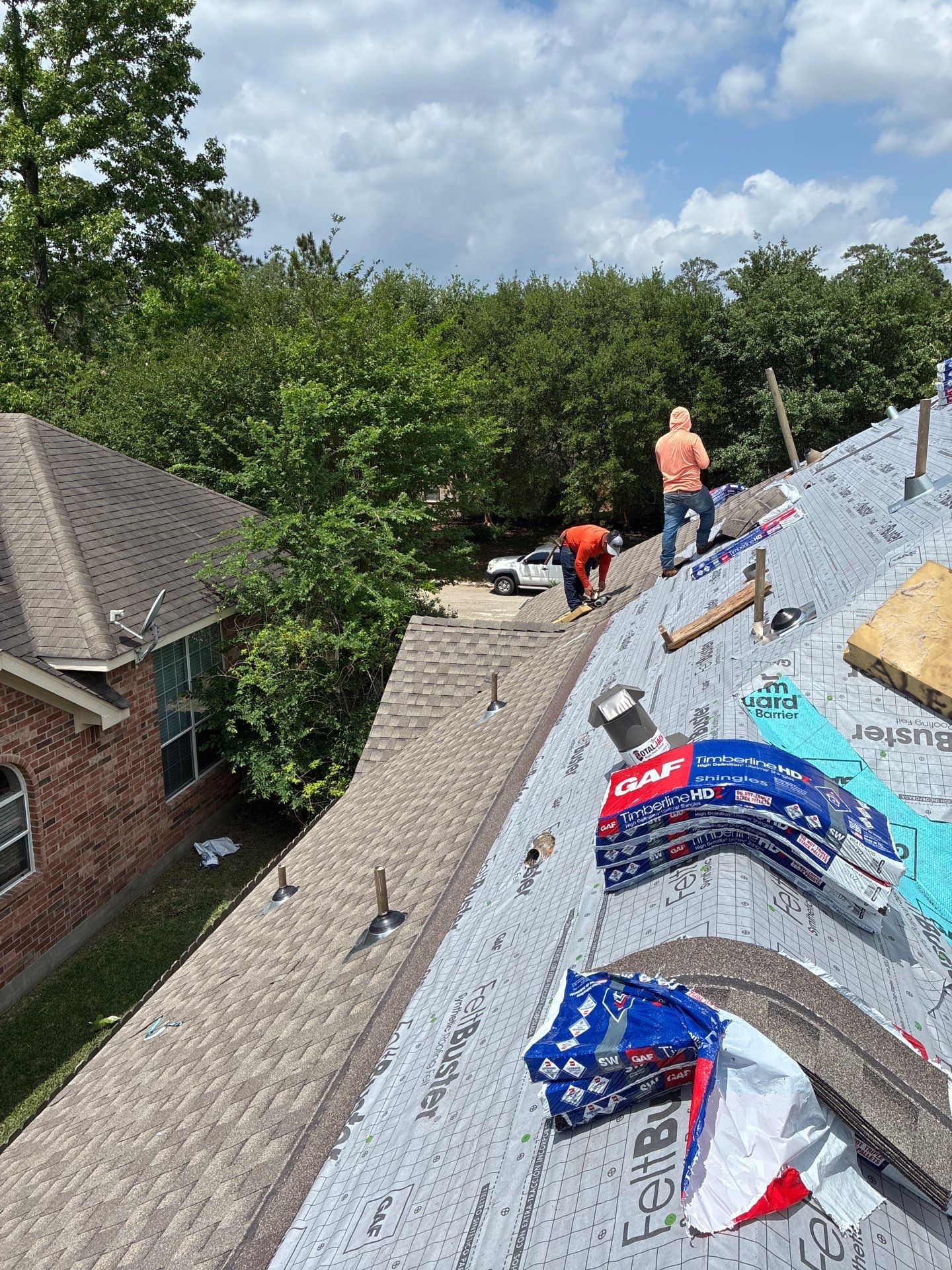 Roof Replacement in Sterling Ridge, Spring TX by Roof Repair Company