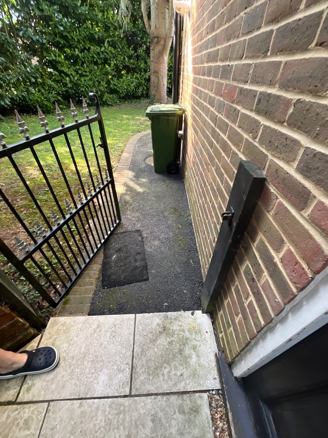 Tarmac Driveway And Patio Clean by Ges Exterior Cleaning ltd