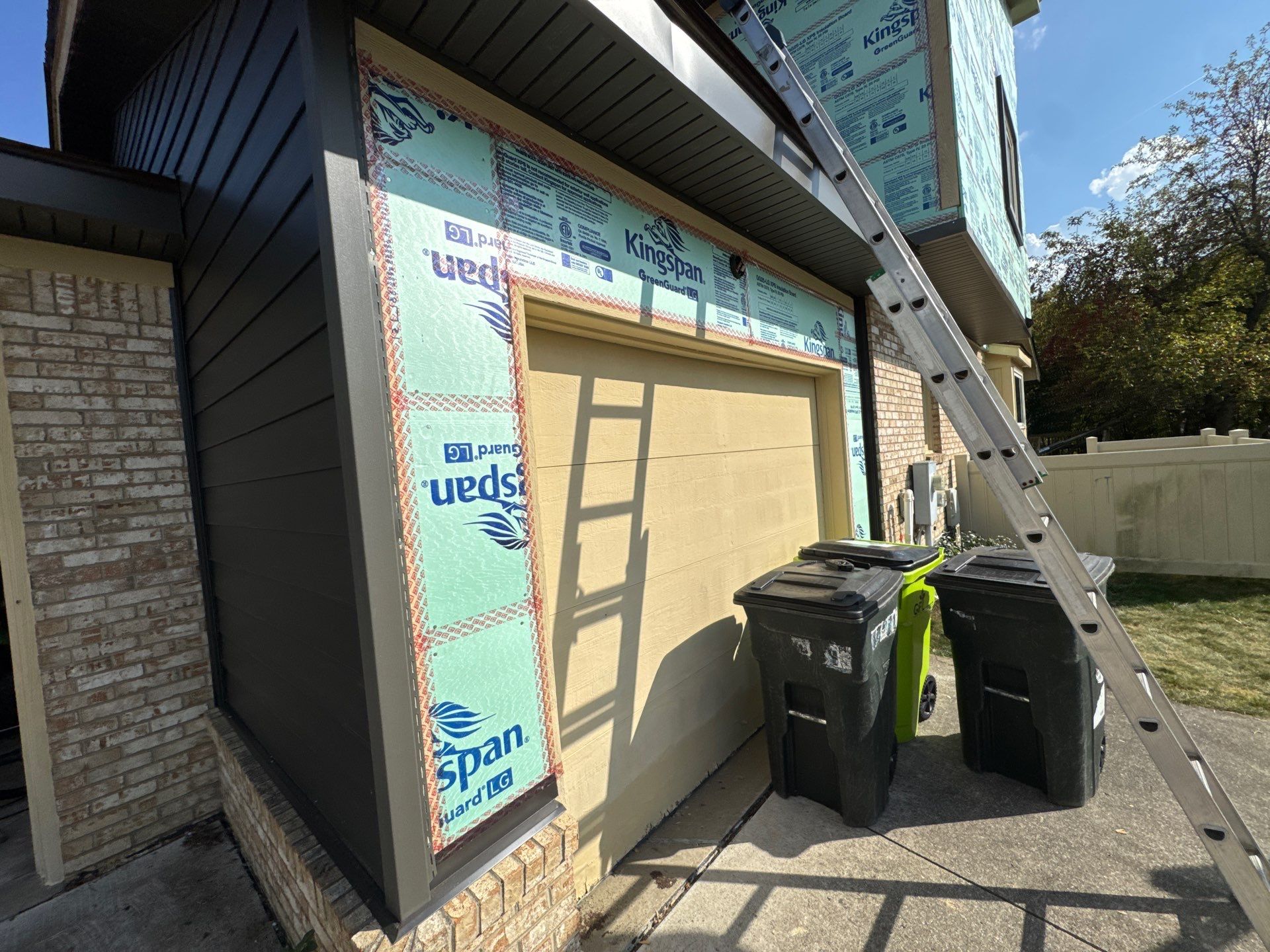 Siding Replacement using Alside S7 Cedar Mill Grain Cast Iron by 180 Contractors