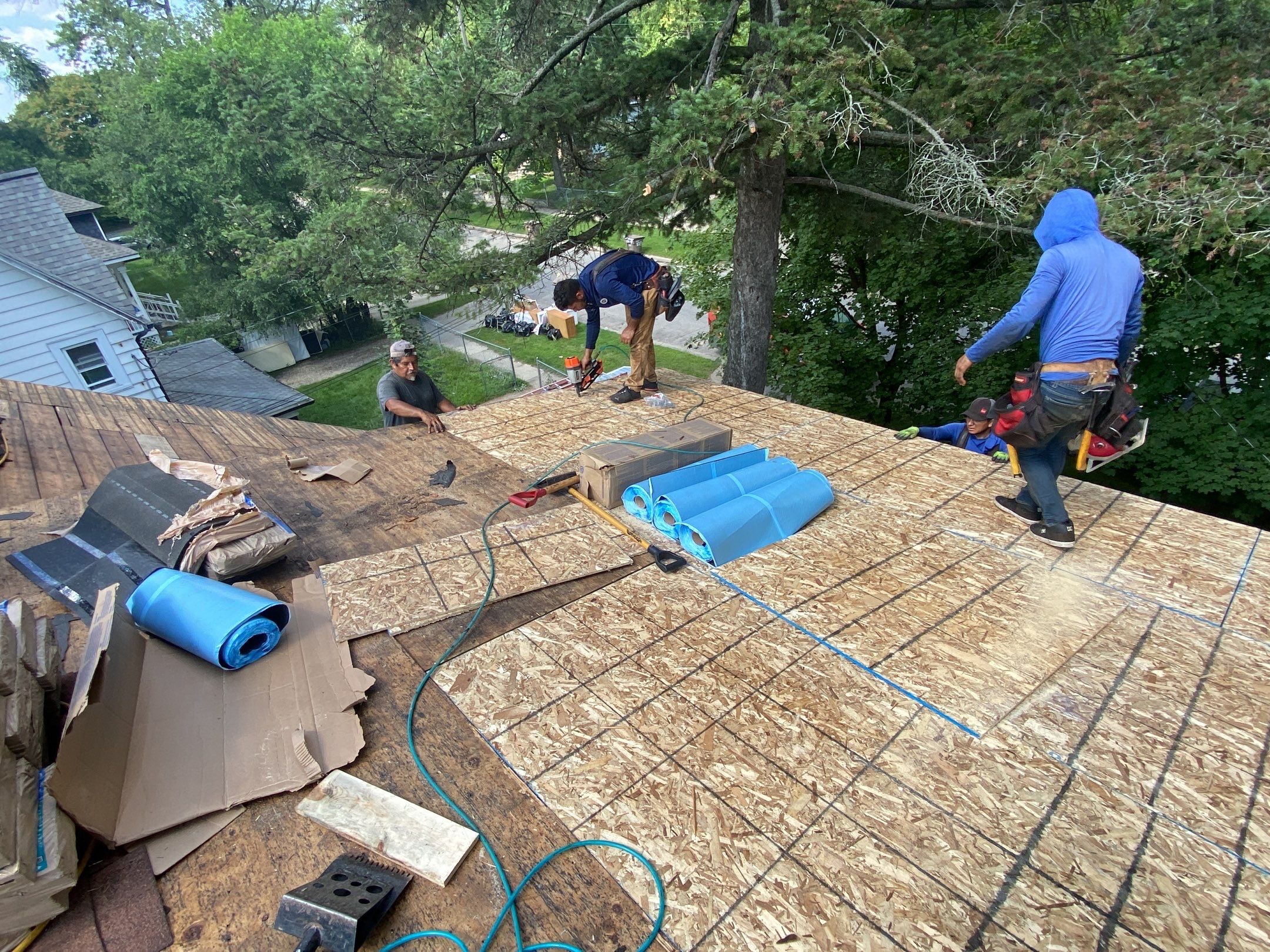 Roof Replacement using CertainTeed Landmark by 180 Contractors